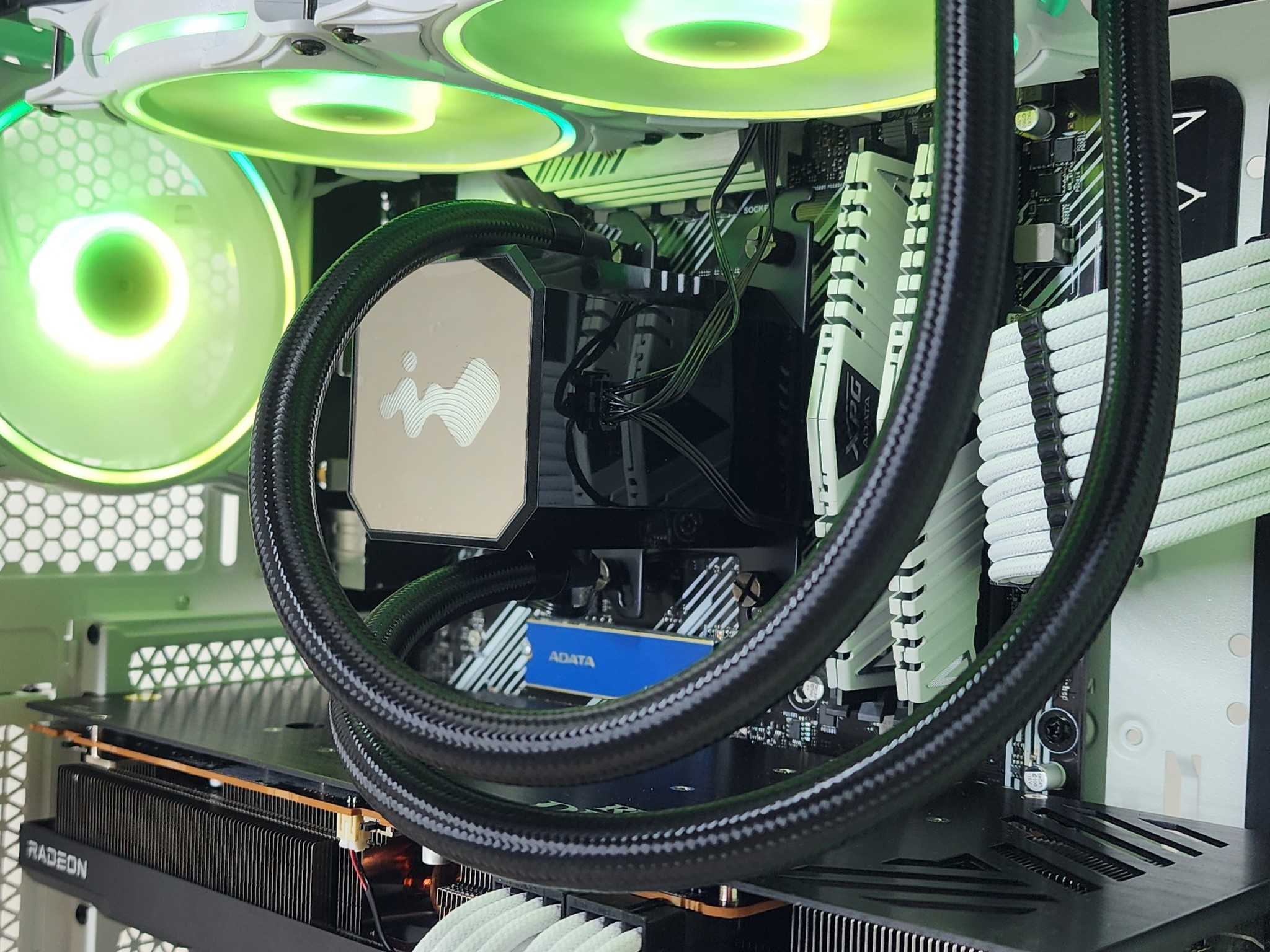 Gaming PC Ryzen 7 5700X 16GB RAM 1TB SSD RX 6800 XT 16GB Windows 11 Computer