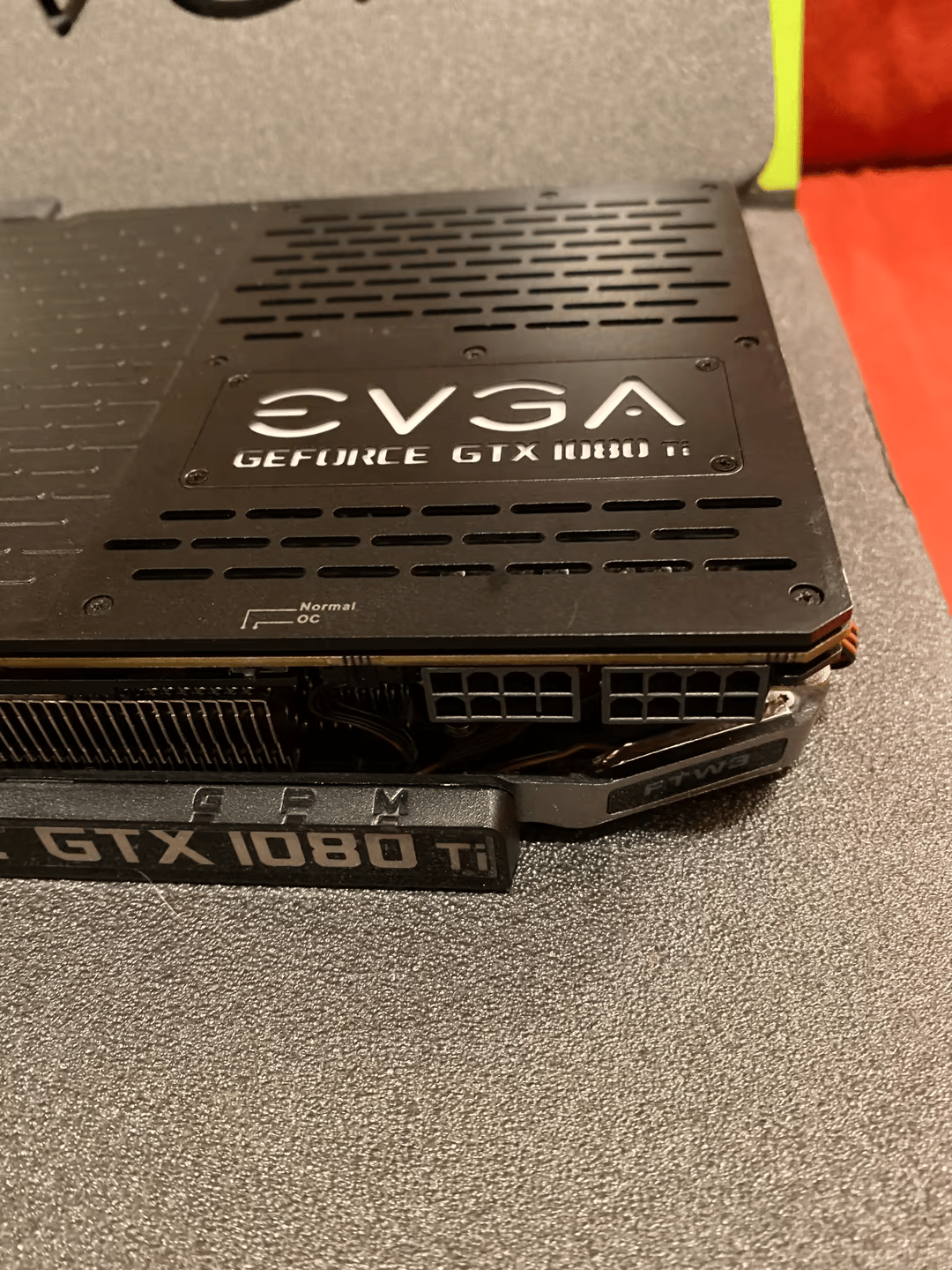Excellent Condition EVGA 1080Ti FTW3