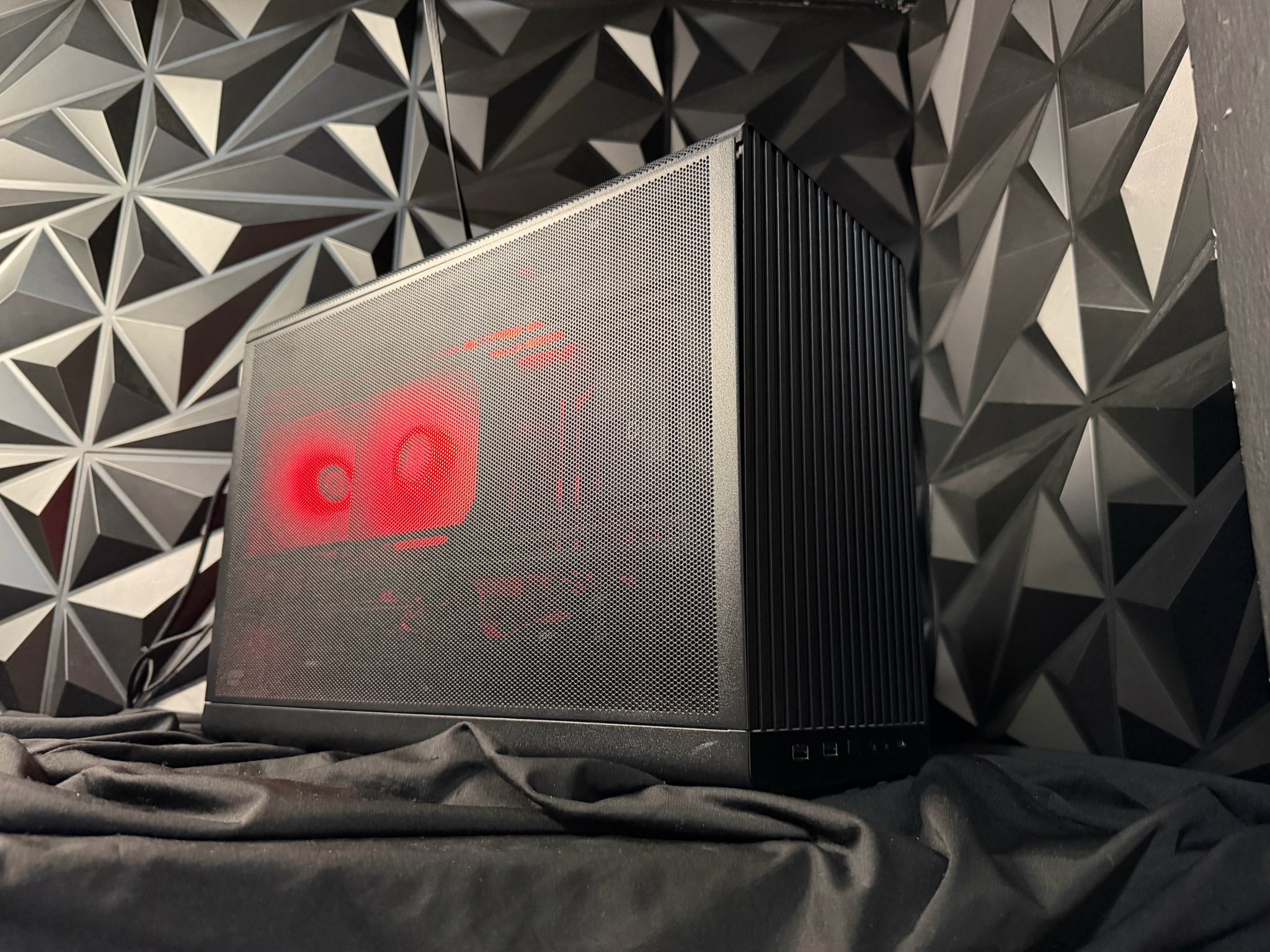 🎮🔥 GAMER 5590 🔥🎮 Ryzen 5 5500| RX 9060XT| 16 GB DDR4| 1.25 TB NVMe| 650W PSU