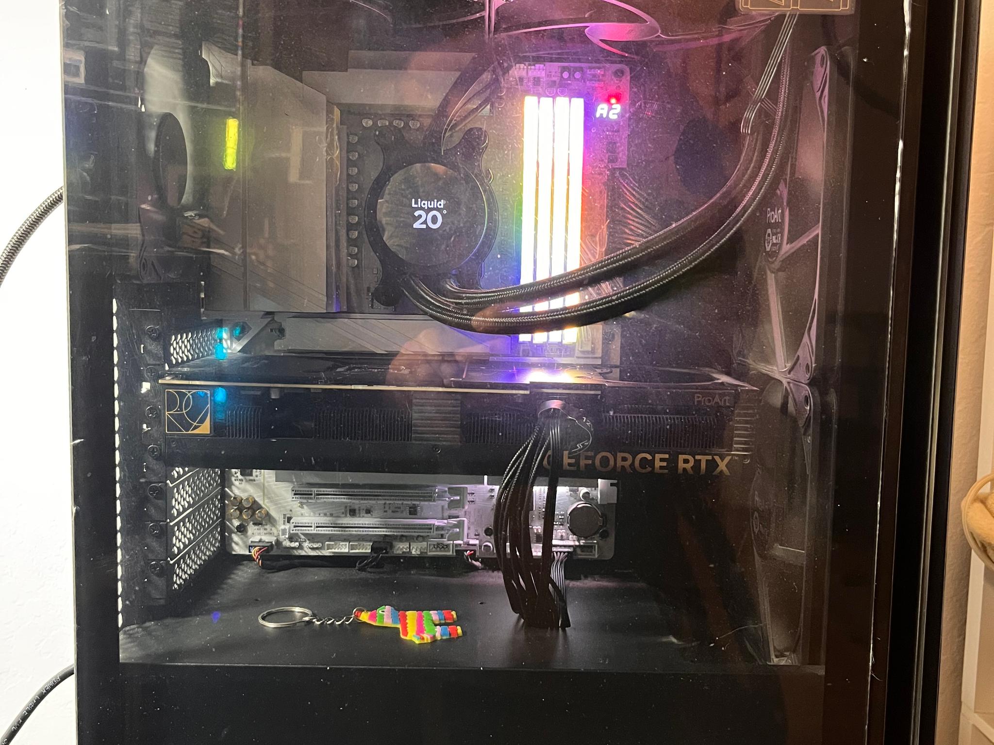 Asus ProArt 4070 Ti SUPER 16