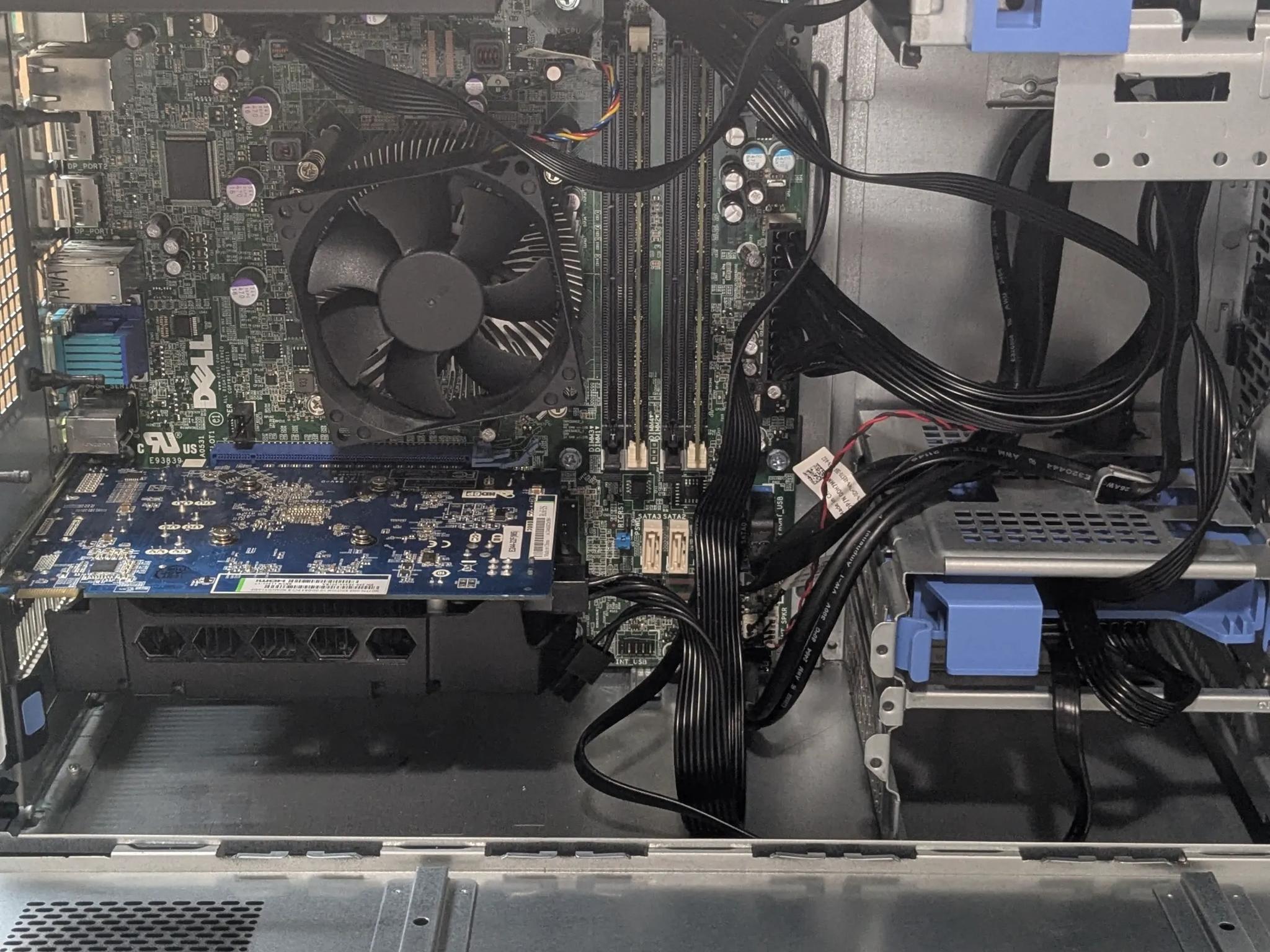 Scratch and Dent | 60 FPS Fortnite | Xeon E3 (Similar to i7-2600S), 16GB RAM, 256GB SSD, Win10, WiFi