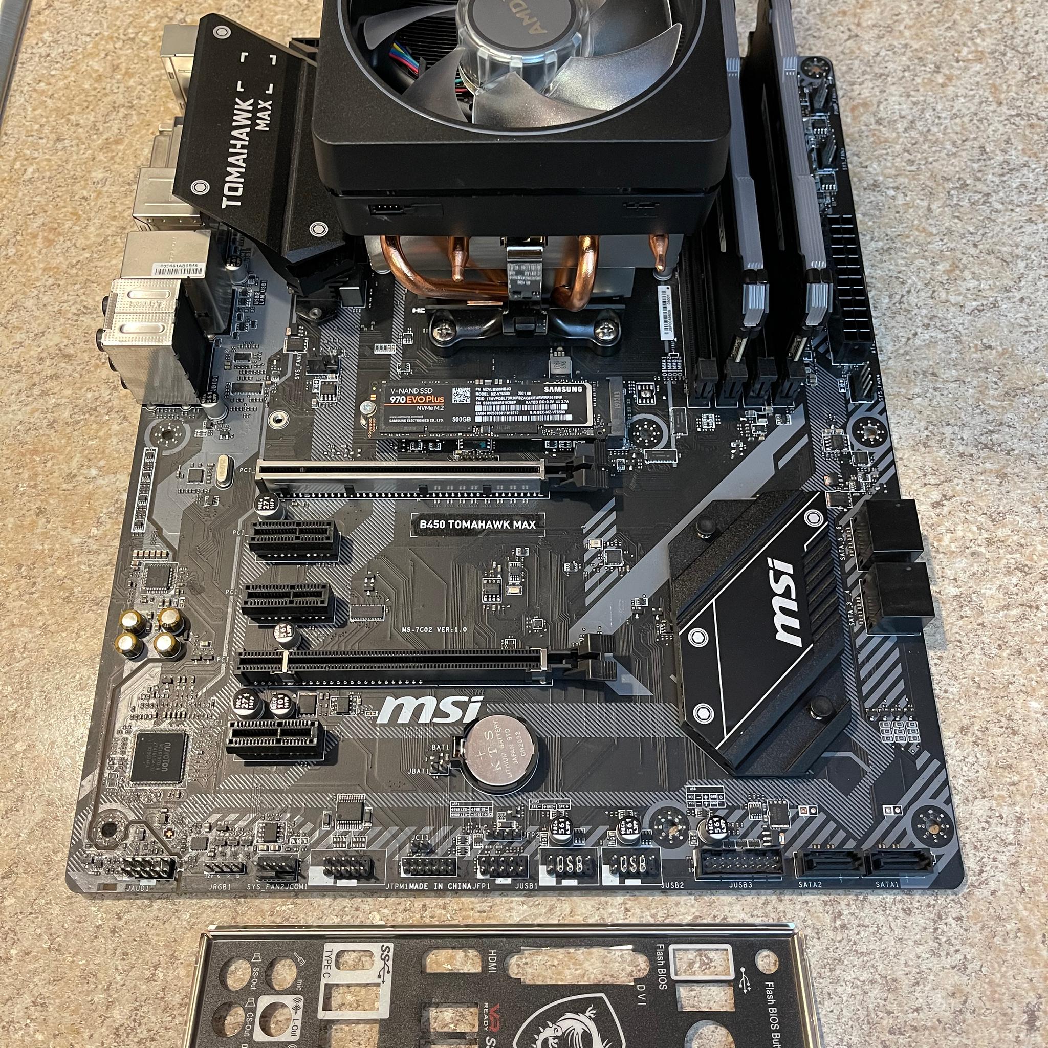 MSI B450 3700x 16GB Ram 500GB NVMe Windows 10