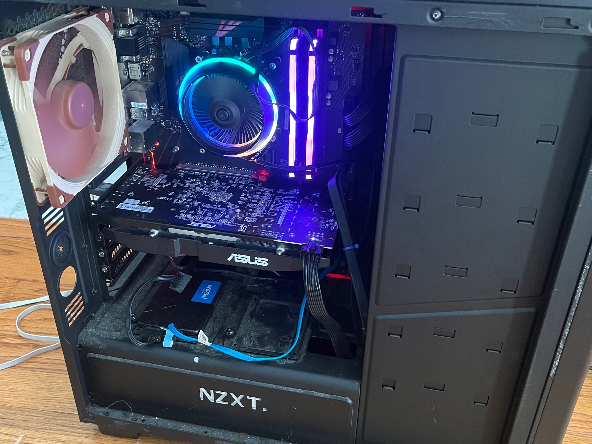 Custom Gaming PC 1080P Intel Core I7-9700 RX580
