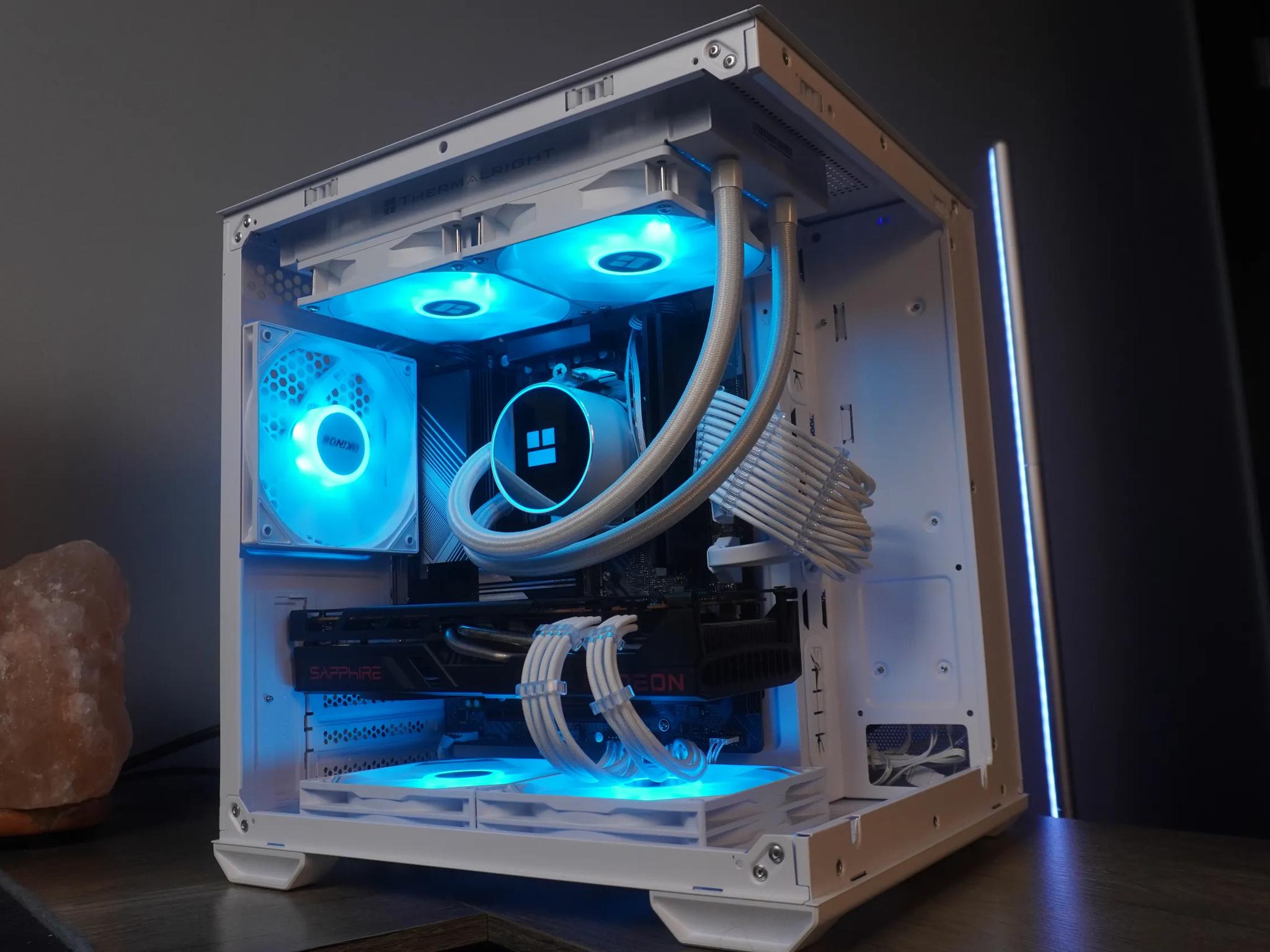 🤍 ARCTIC BEAST 🤍 1440p/1080p GAMING MACHINE 🧡 RX 6700XT 12GB 🧡 Ryzen 5 8400f | 32GB | 1TB