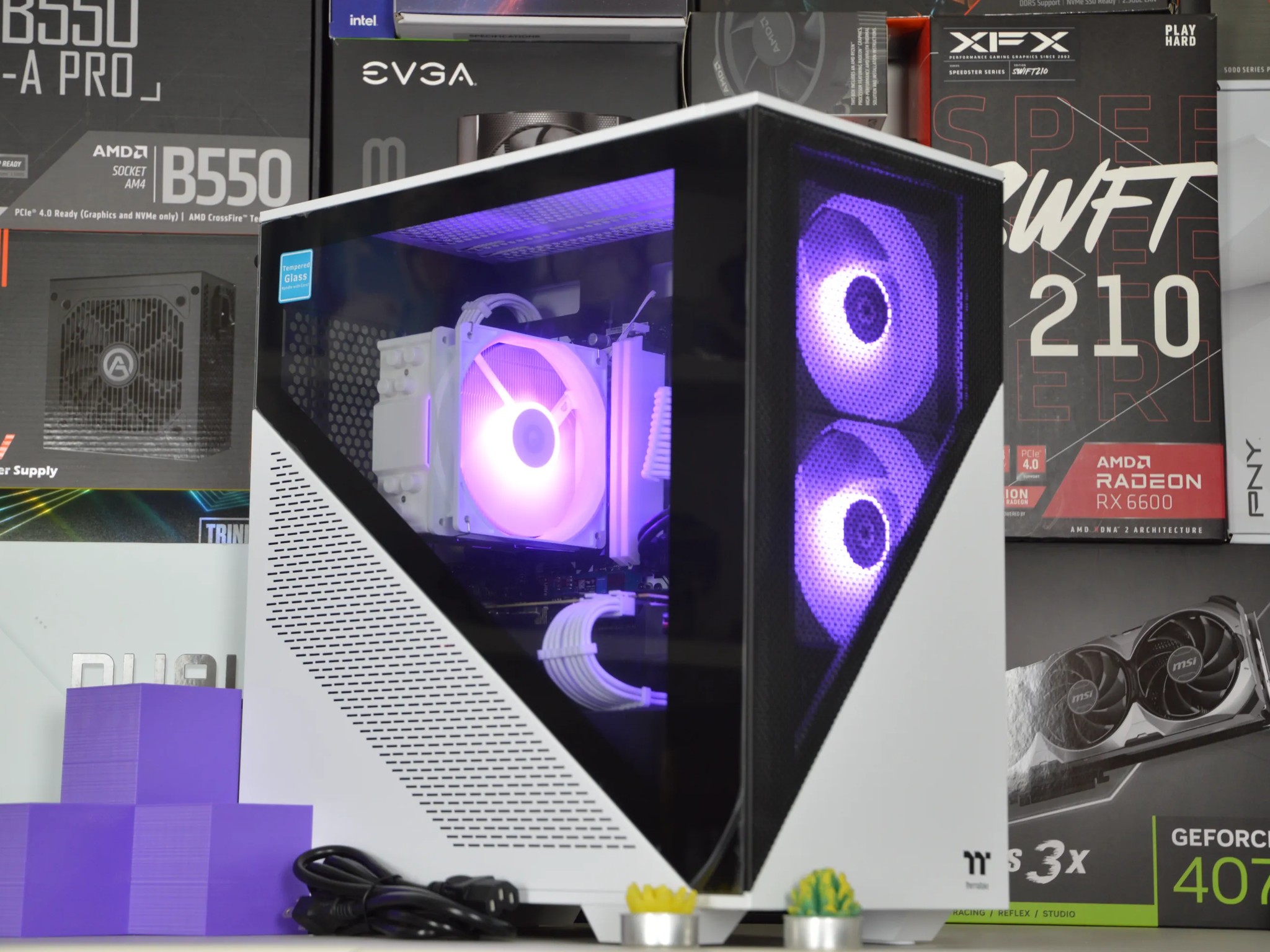⚪⚫| RTX 2080 8GB | RYZEN 5 5500 | 32GB DDR4 RAM | 1TB NVME SSD | The Divider |