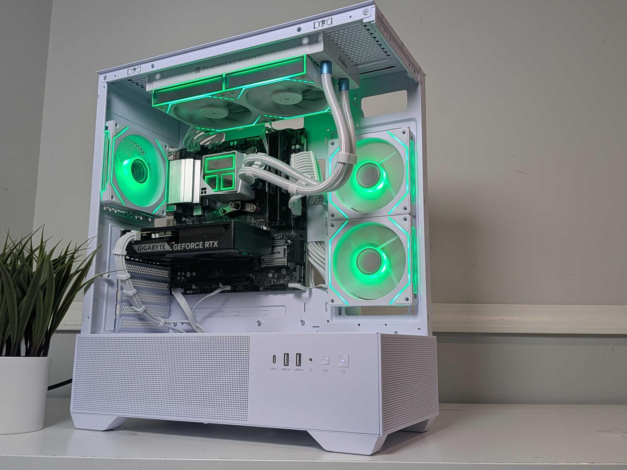 RTX 5060 | RYZEN 5 3600 | 16GB RAM | 1TB SSD | WINDOWS 11 | Mid-Range PCs