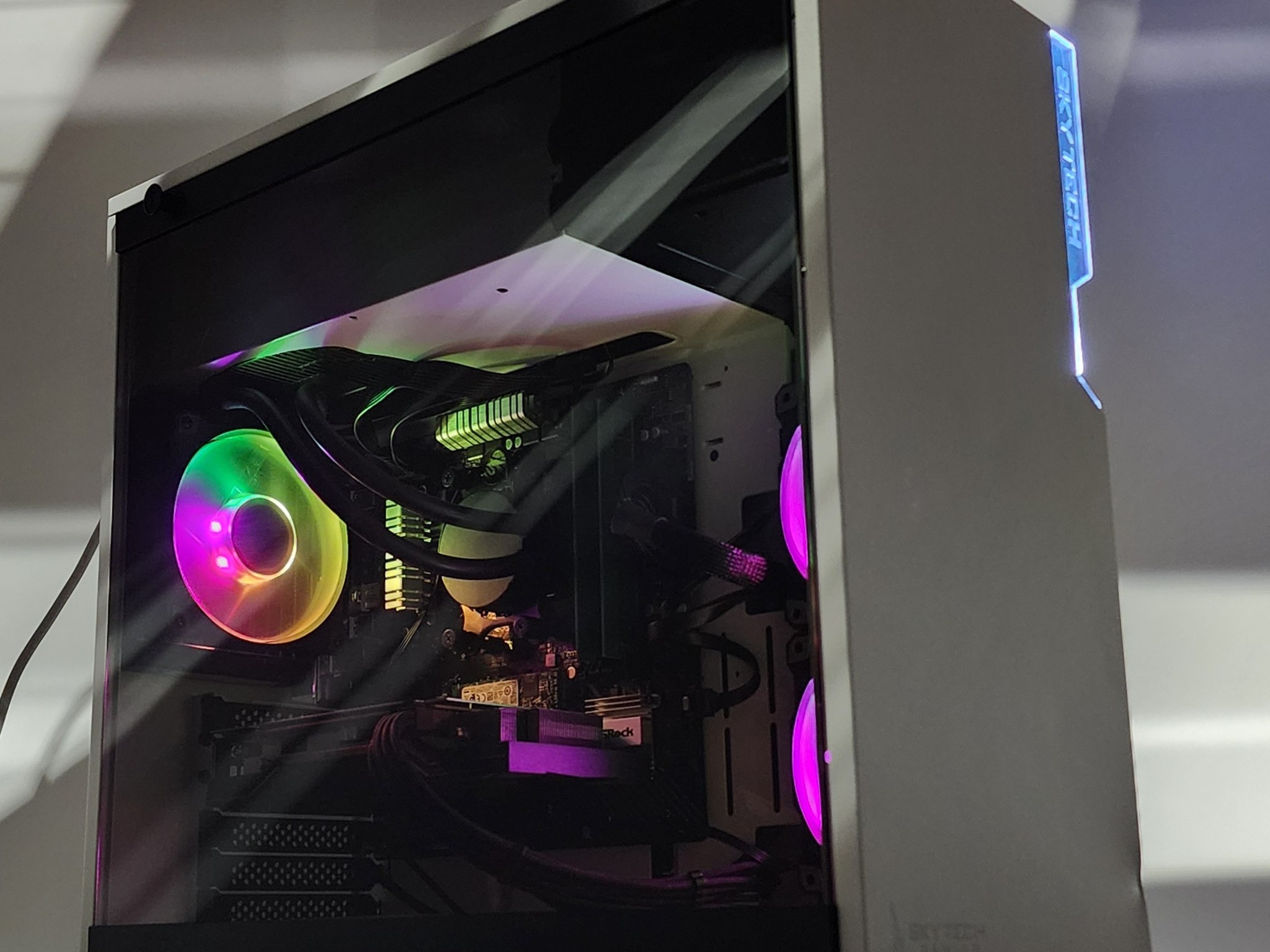 Gaming PC Ryzen 5 3600 16GB RAM 256GB SSD 1TB RX 5500 XT 4GB Windows 11 Computer