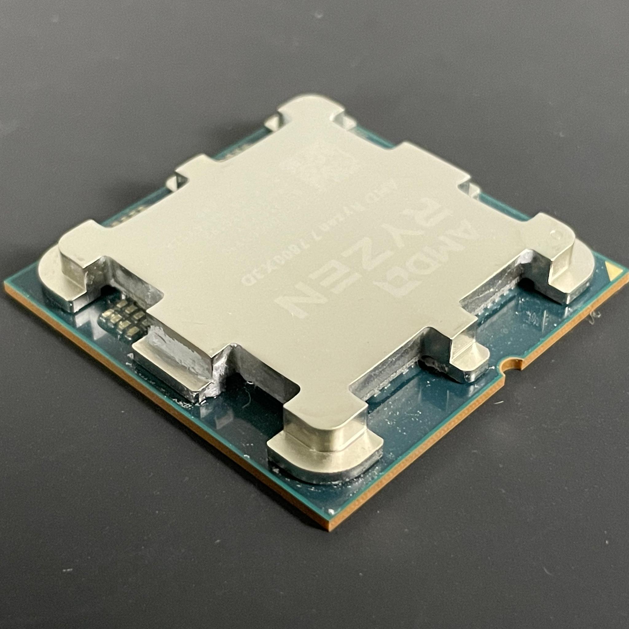 AMD Ryzen 7 7800X3D 8-Core, 16-Thread Desktop Processor CPU | *Read Description | Free Shipping