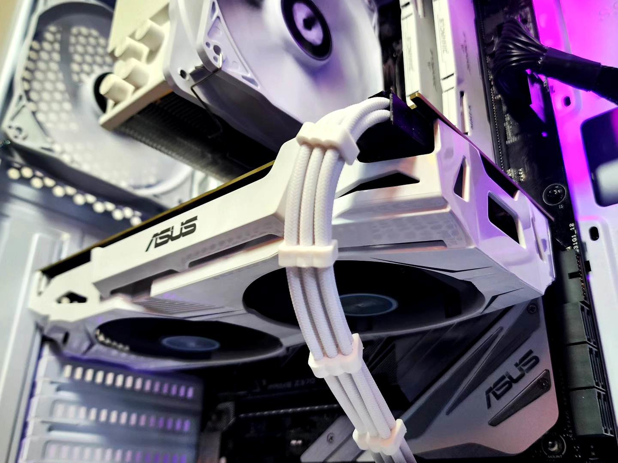 🤍💜🤍 ASUS GTX 1060 6G // Intel Core i7 8700K // Pinnacle 16GB 3600MHz // WD Blue 1TB NVMe