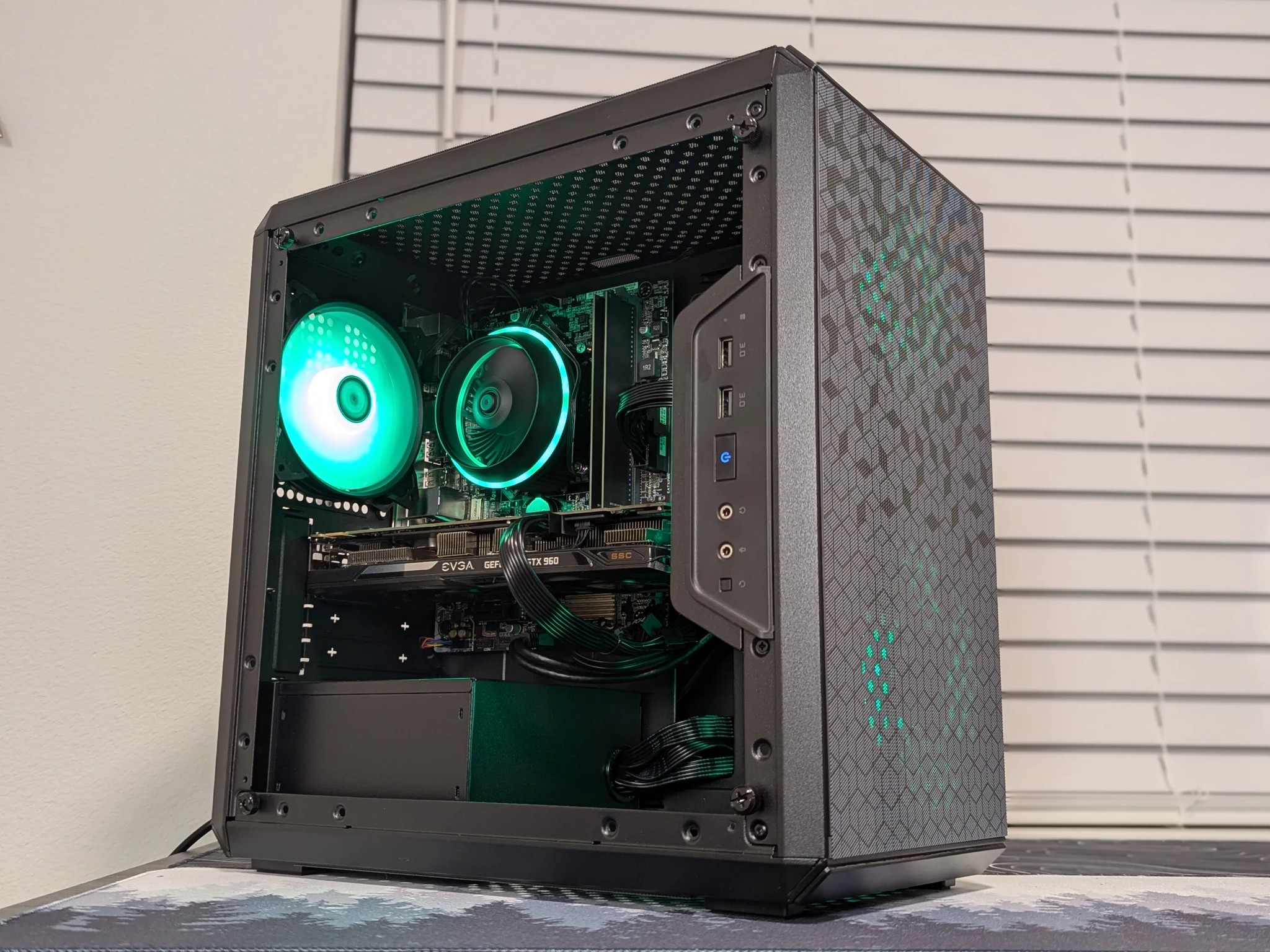 🎥Gaming PC Esports⚫ GTX 960 ⚫ INTEL I3 ⚫ 16GB RAM ⚫ ARGB ⚫ Wifi & BT