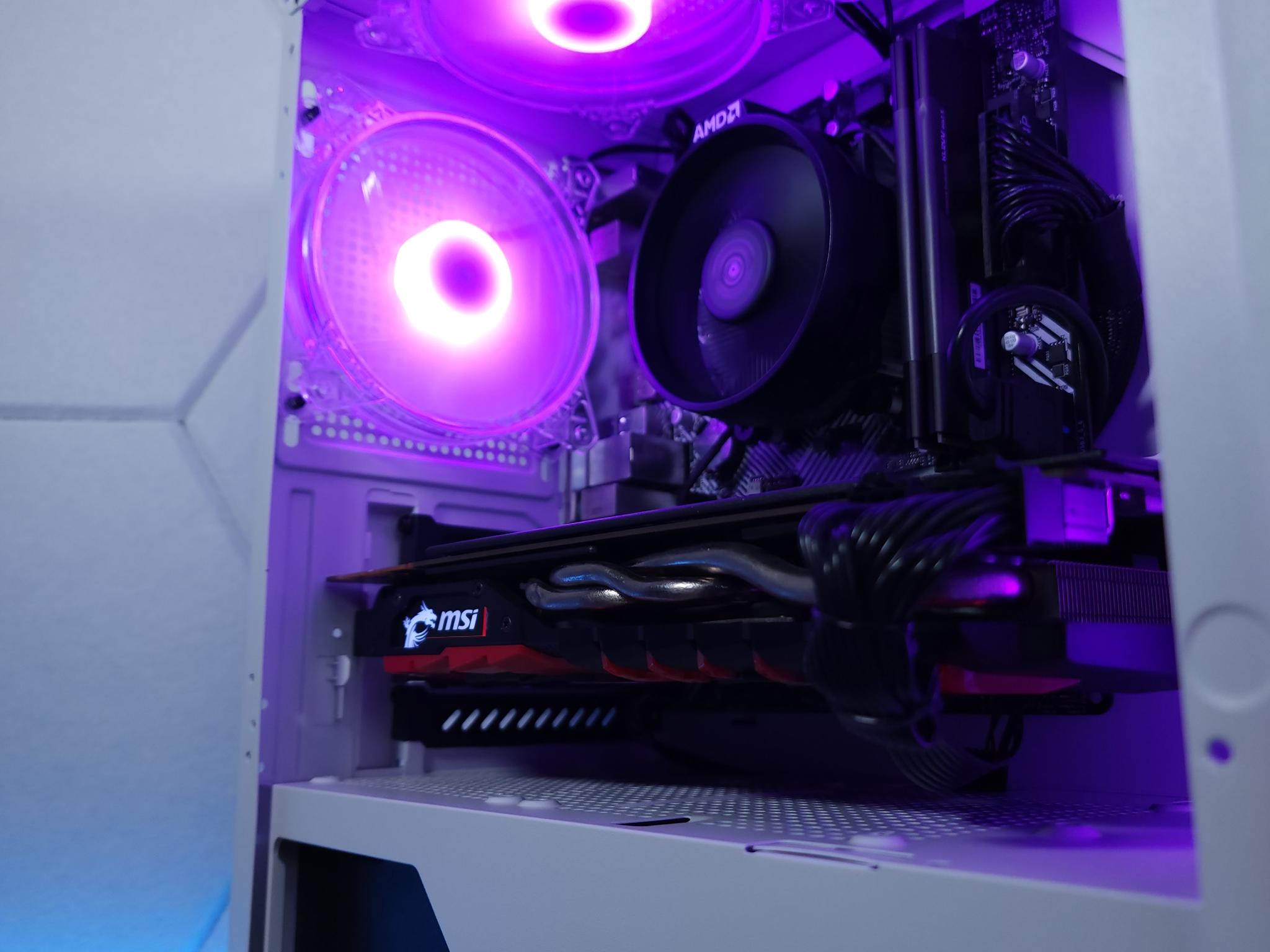 💙🤍GTX 1080 // Ryzen 5 1600 // 16GB 3200MHz // 1TB NVMe Gen 3