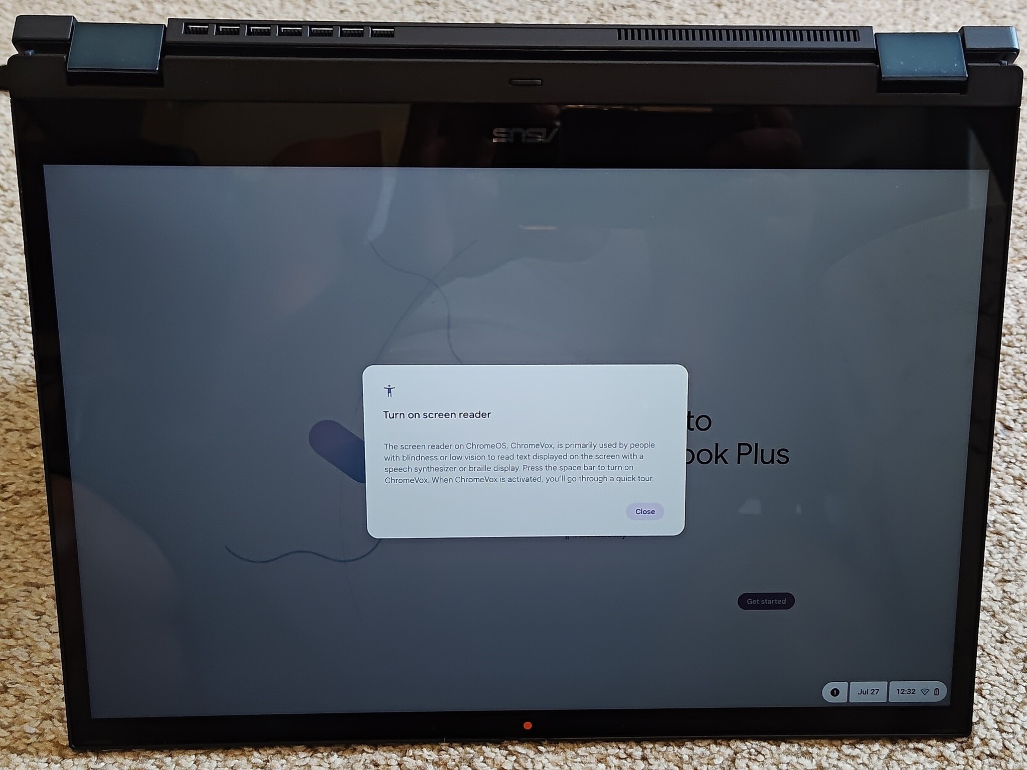 ASUS 14" 2-in-1 Chromebook - AMD Ryzen 3 7320C - 8GB RAM - 128GB SSD - LIKE NEW + FREE SHIPPING!