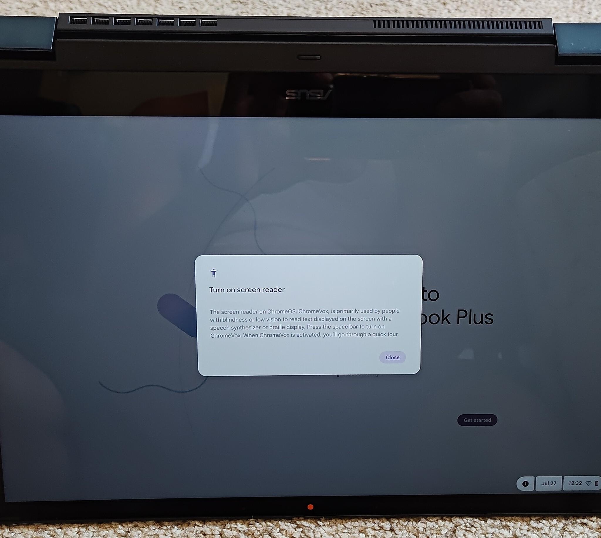 ASUS 14" 2-in-1 Chromebook - AMD Ryzen 3 7320C - 8GB RAM - 128GB SSD - LIKE NEW + FREE SHIPPING!
