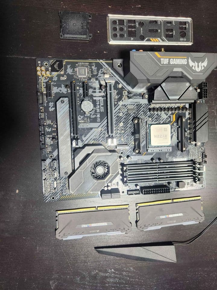 Mother board /CPU/ COMBO great condition. Ryzen 7 5800x/Mobo Asus X570-Plus wifi