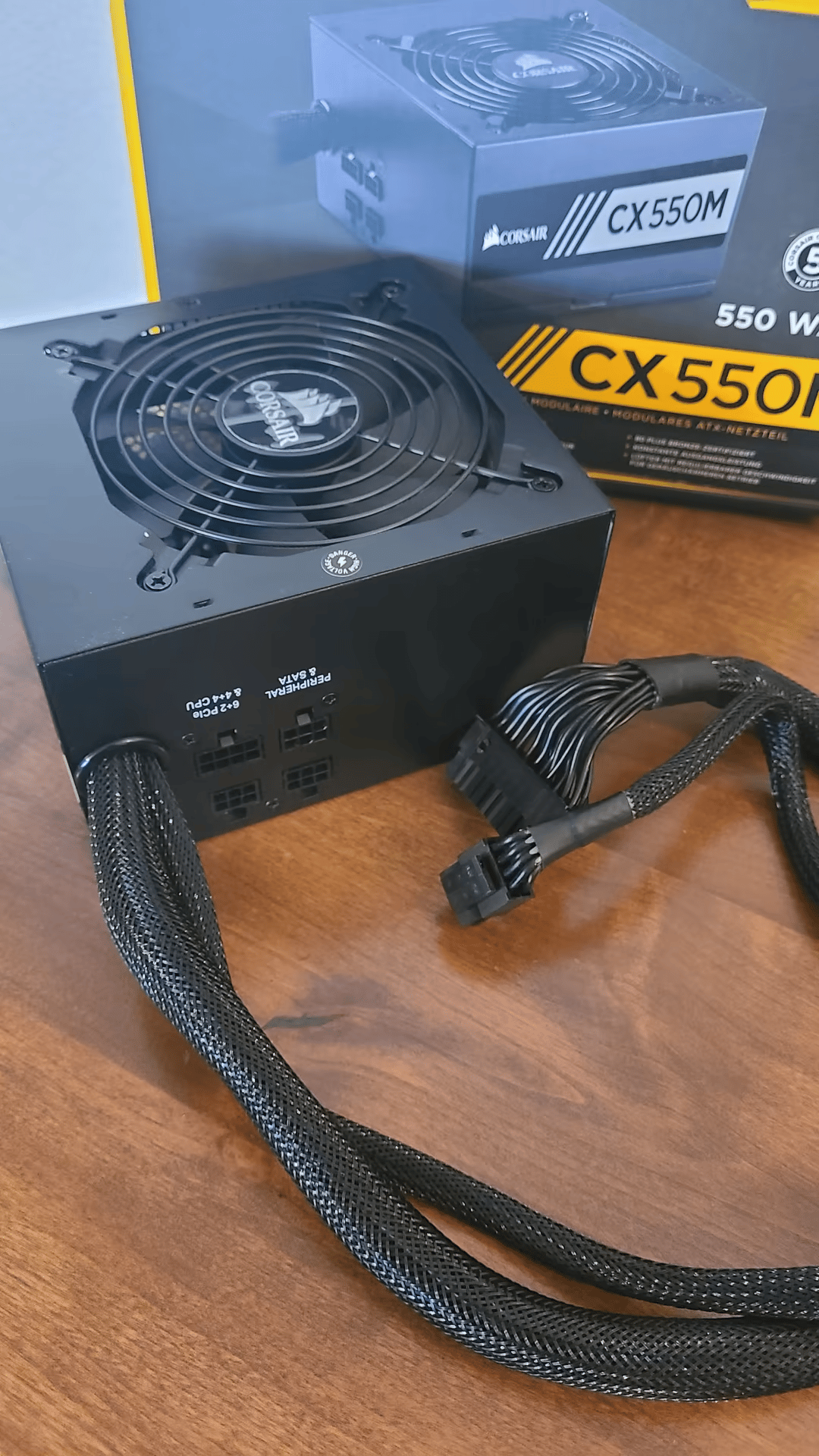 Corsair CX550M 80 plus bronze ATX semi-modular CXM series Power Supply
