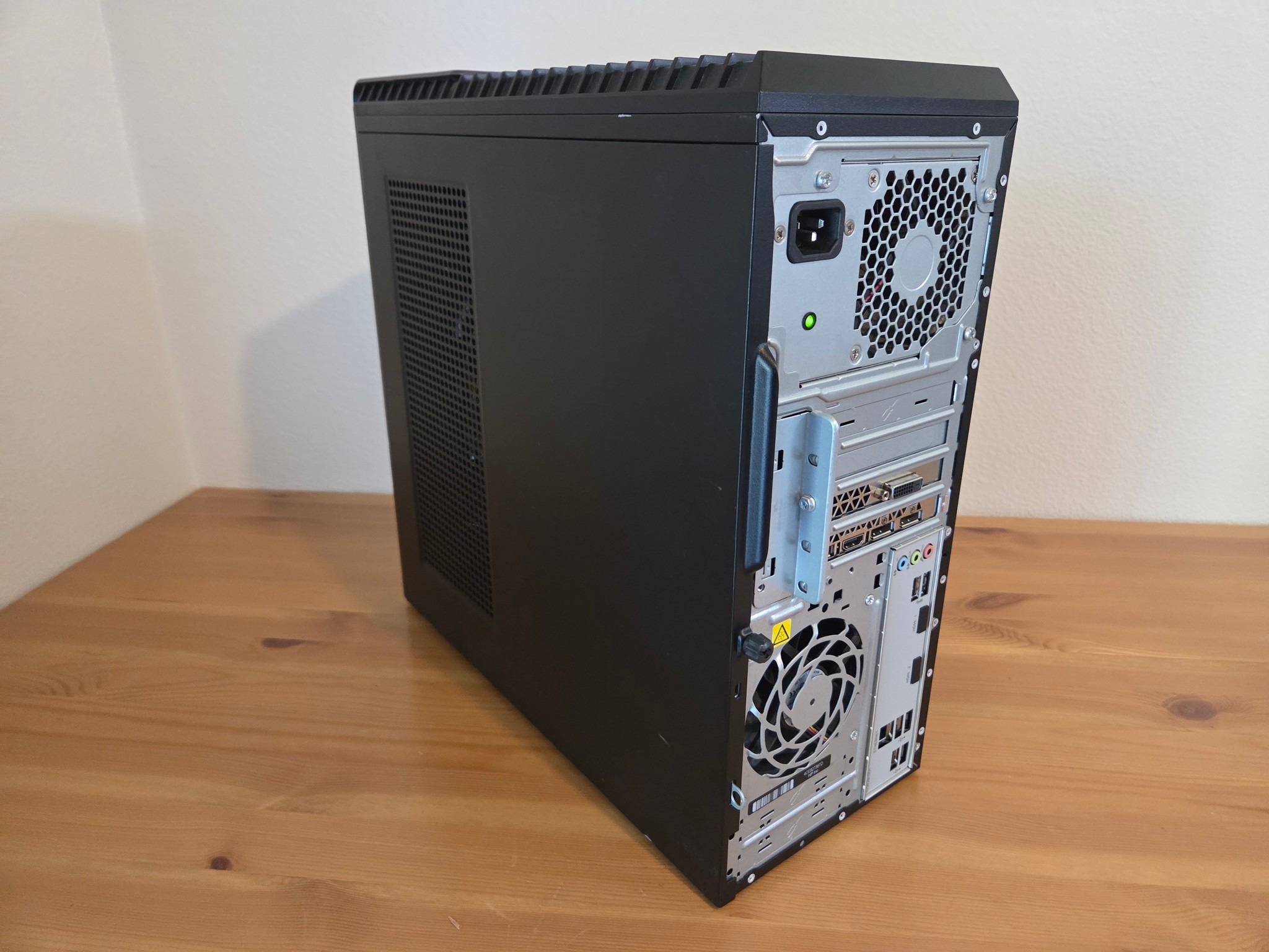 Budget Gaming Done Right! #9 | i7 7700, GTX 1070, 16GB Ram | Windows 11