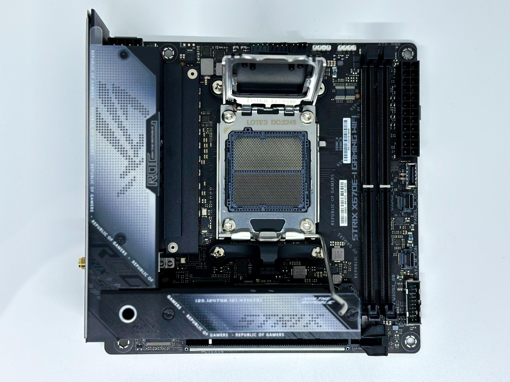 Brand New Asus ROG STRIX X670E-I Gaming WIFI AM5 Mini-ITX Motherboard