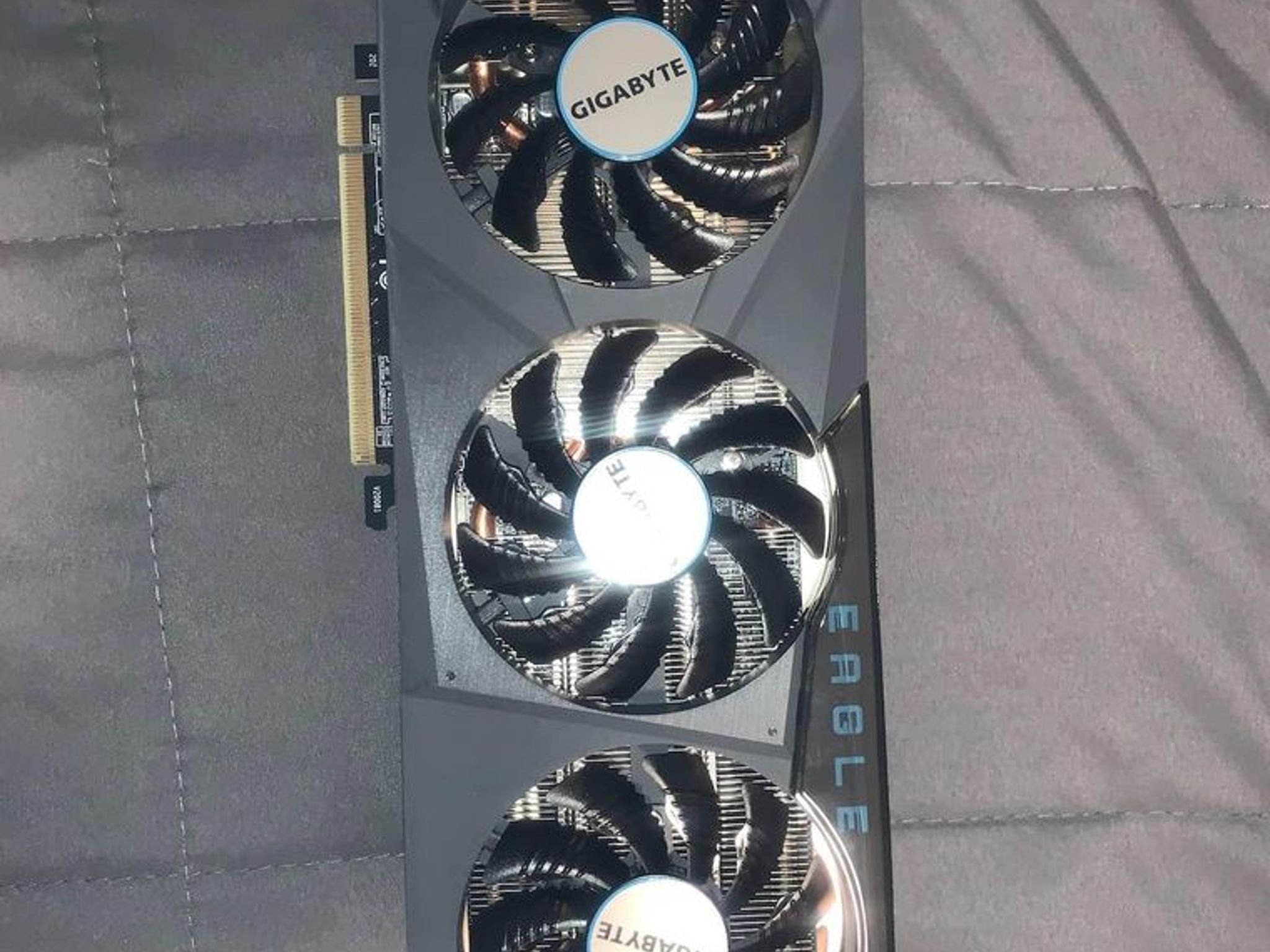 Gigabyte GeForce RTX 3070 Eagle OC 8G (REV2.0)