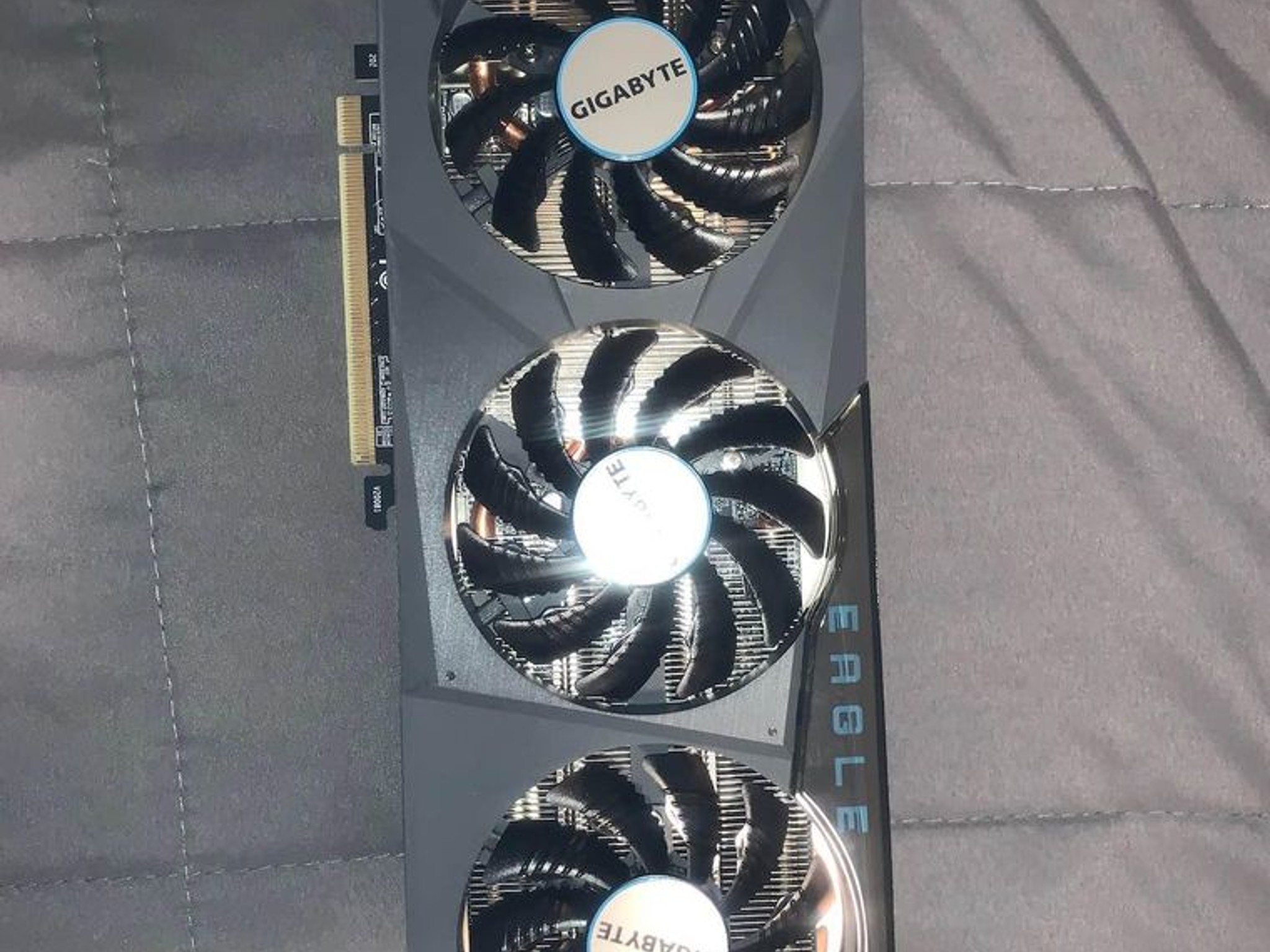 Gigabyte GeForce RTX 3070 Eagle OC 8G (REV2.0)