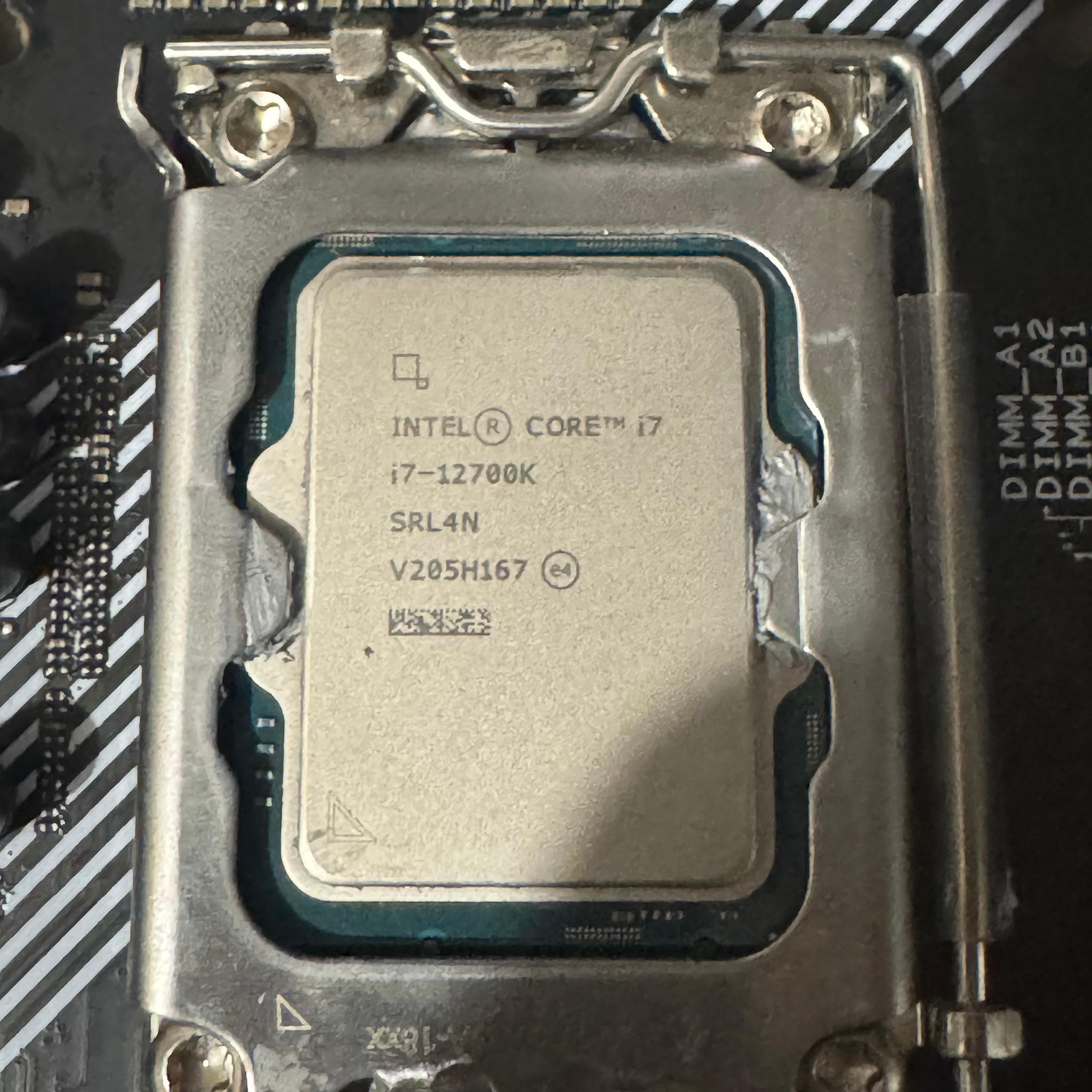 Intel Core i7-12700K