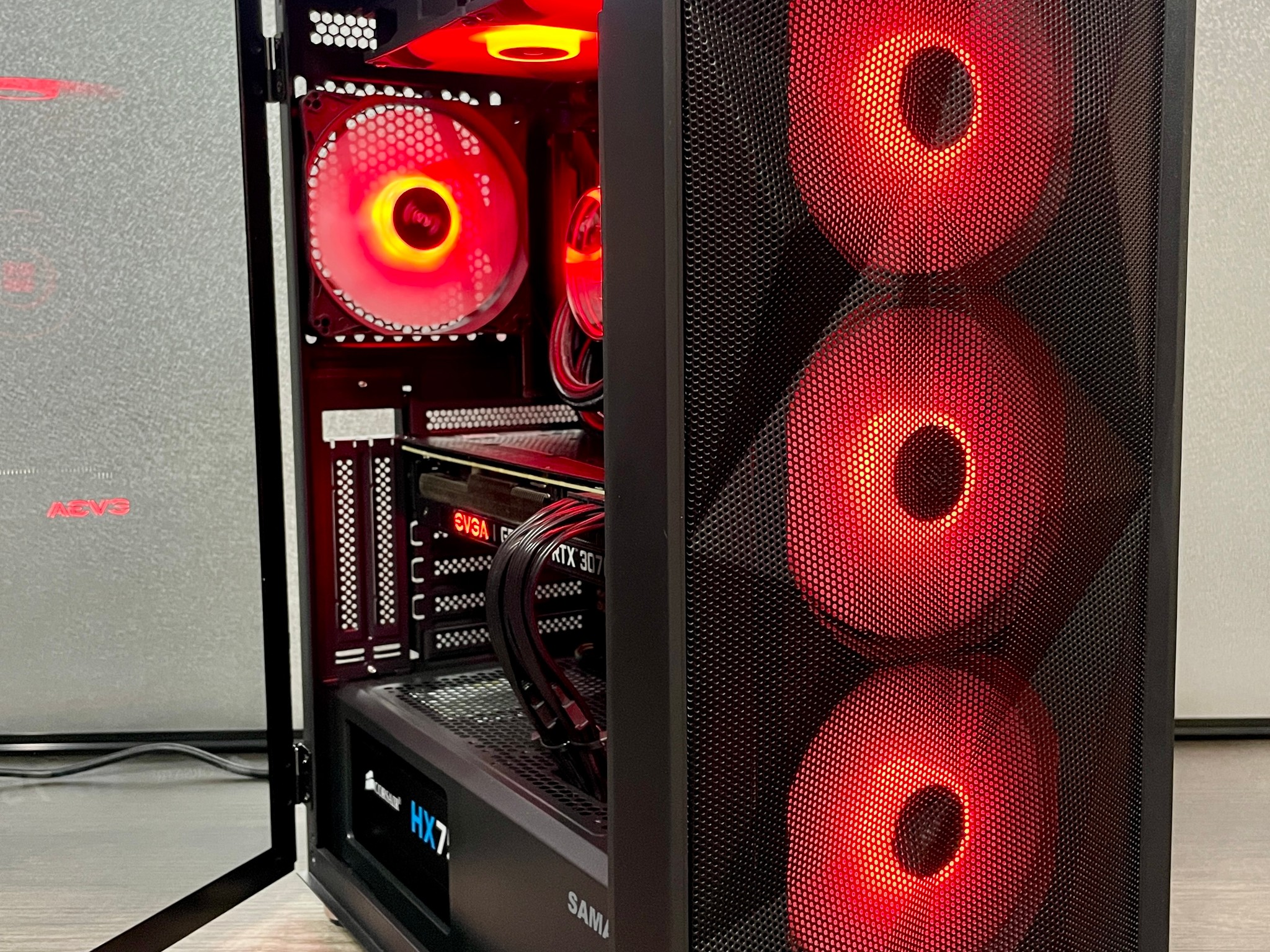 Custom Water-Cooled Gaming PC / Ryzen 9 5900X / RTX 3070 / 32GB / 1TB / Windows 11 Pro