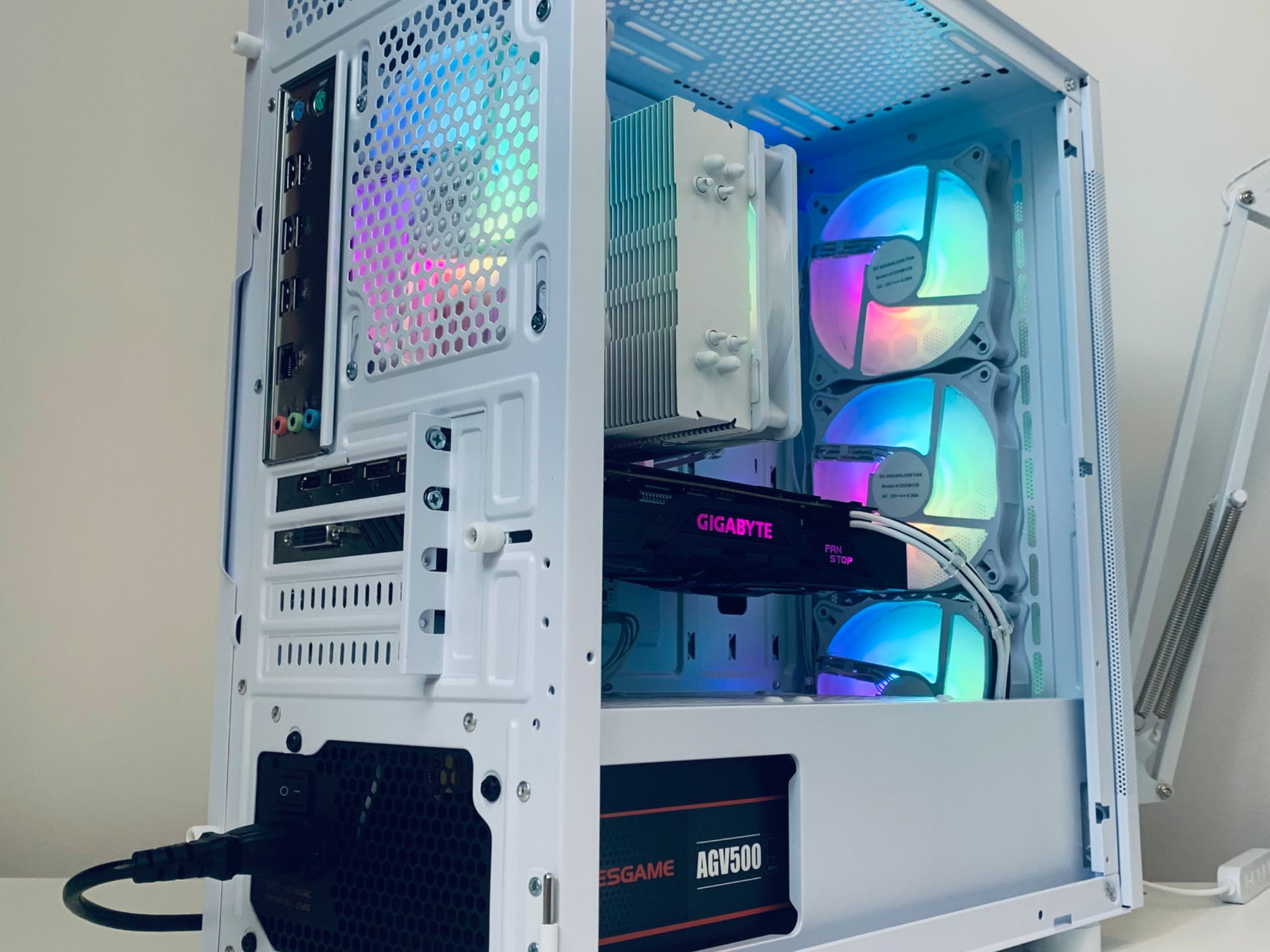 🍊 🐧 - GTX 1070 | Intel 8 Core | 16GB RAM | 512GB SSD