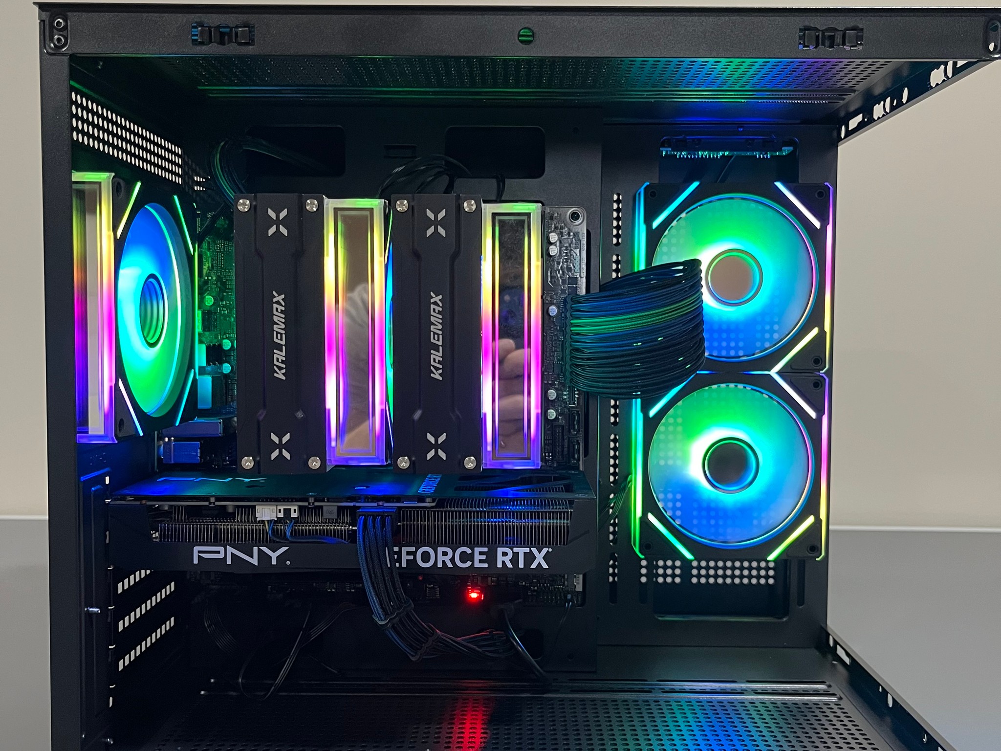 4060ti 8gb | 5 7600x | 16GB DDR5 Custom Gaming Pc
