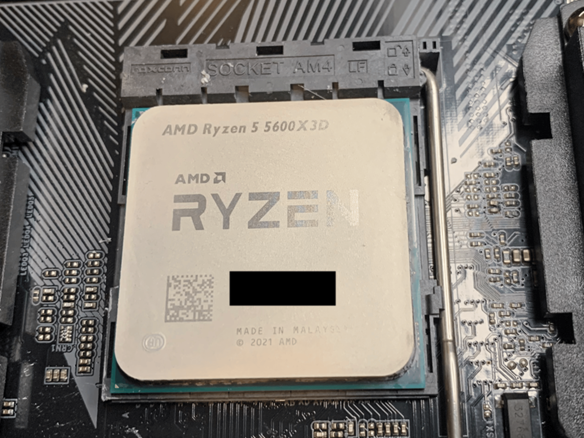 AMD Ryzen 5 5600X3D 6-Core 12-Thread AM4 CPU