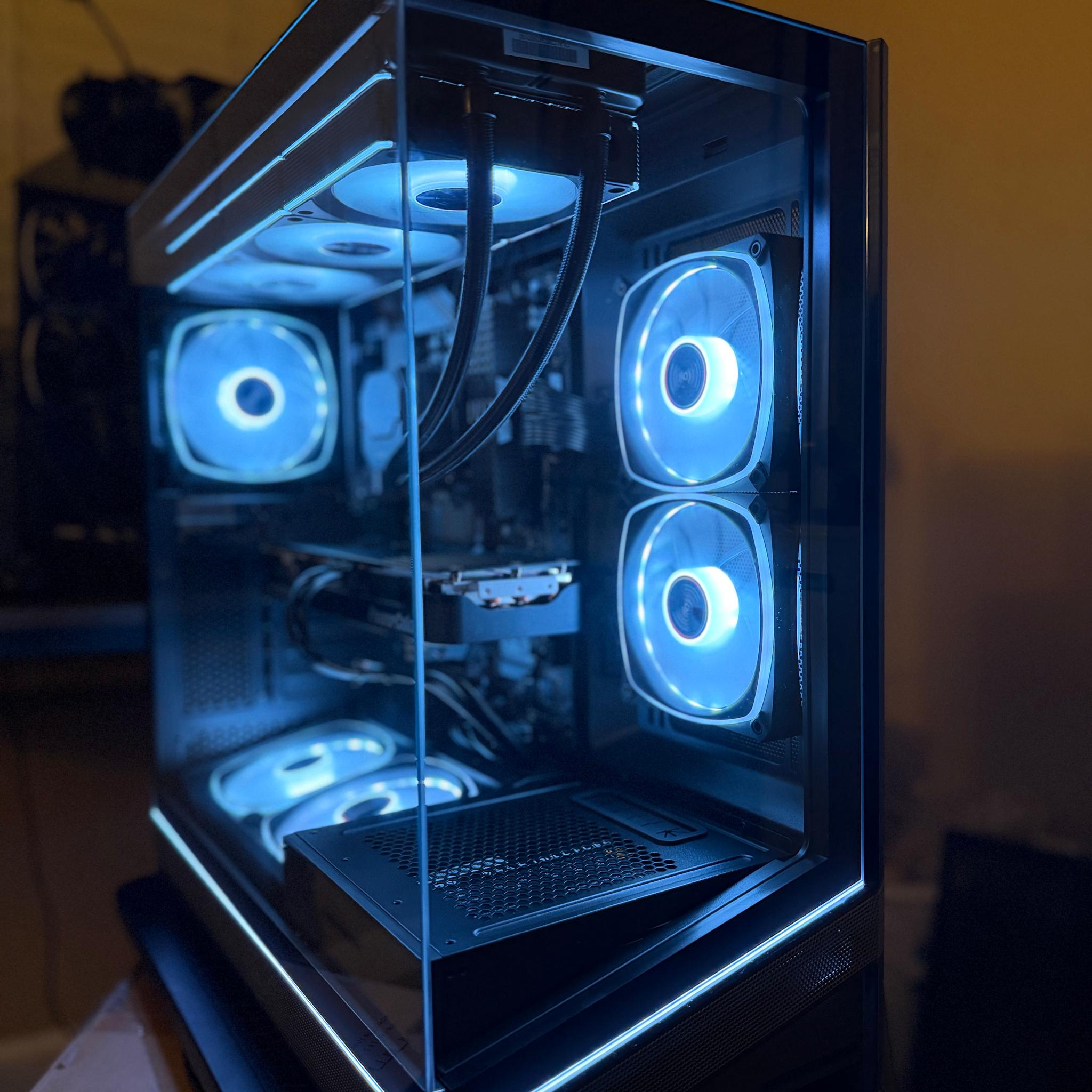 ❄️ GLACIER | RX 9070 GRE 12GB • Ryzen 7 5800X • 32GB • WiFi 6 • 360mm AIO