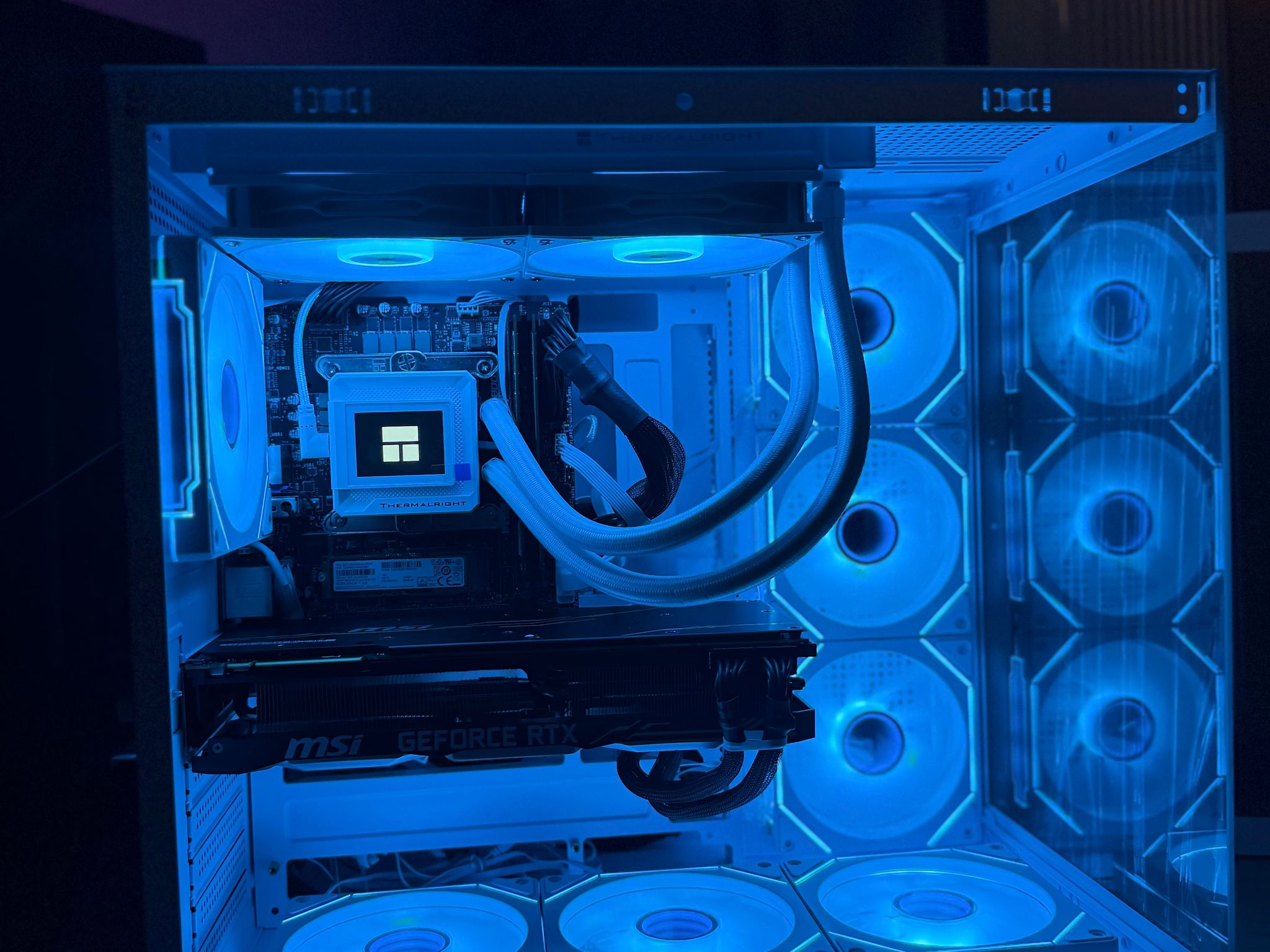 GeForce RTX 2080 Ti Custom Gaming PC - Core i9-9900KF, 32GB RAM