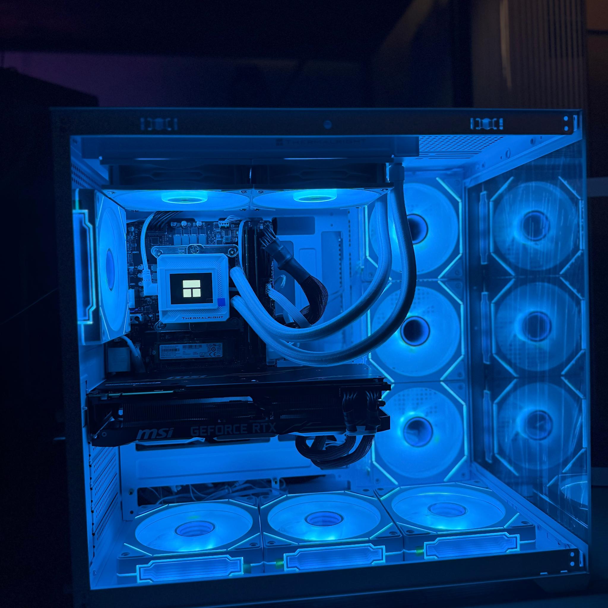 GeForce RTX 2080 Ti Custom Gaming PC - Core i9-9900KF, 32GB RAM