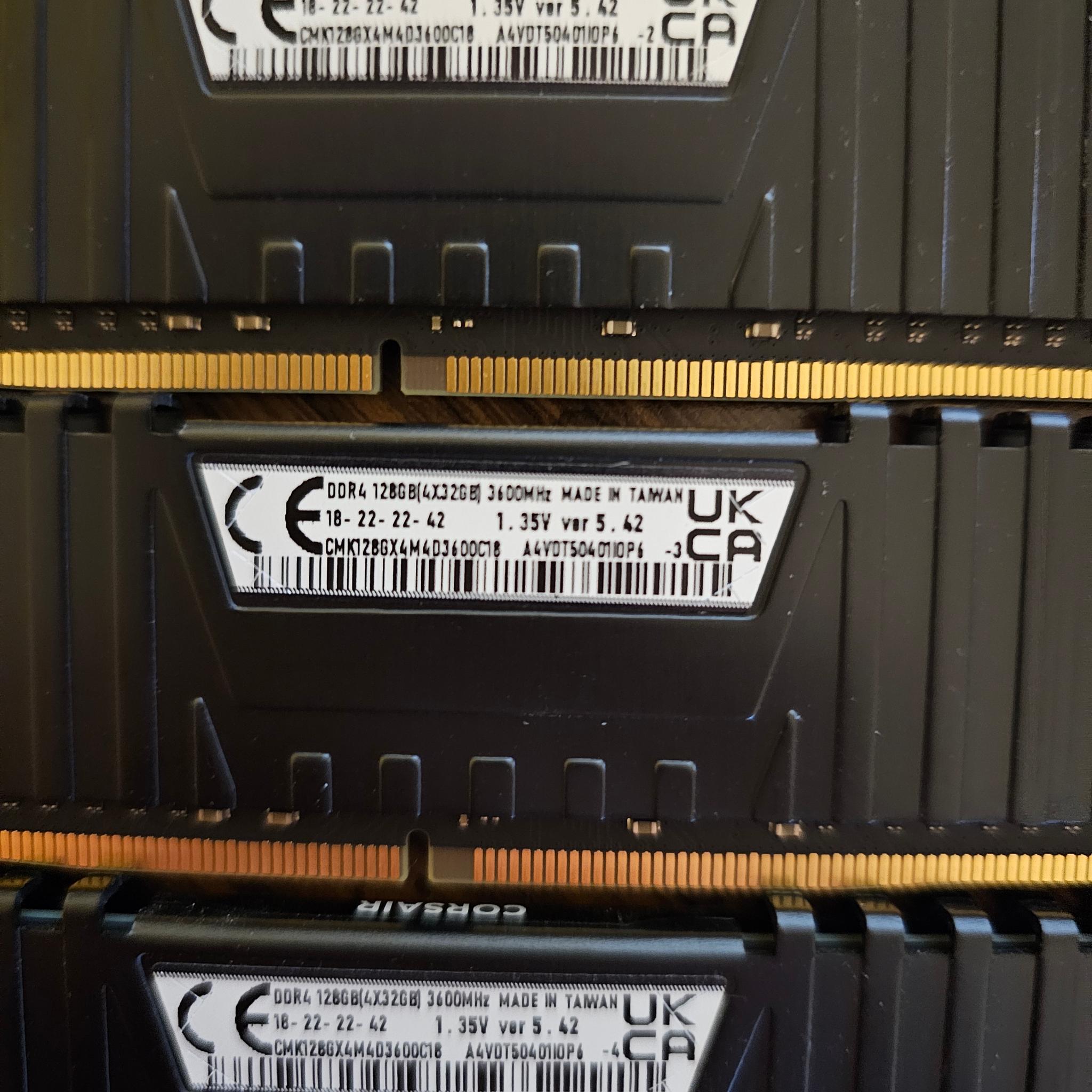 Corsair VENGEANCE LPX 128GB (4 x 32GB) DDR4 DRAM Up To 3600MHz C18 Memory Kit