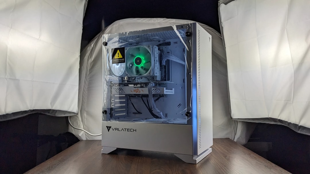 RTX 2060 Super, Ryzen 5 5600X, 2x8GB 3000mz 512GB NVMe All White