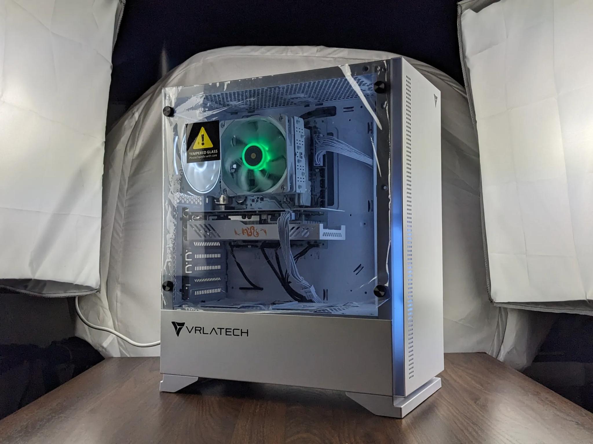 RTX 2060 Super, Ryzen 5 5600X, 2x8GB 3000mz 512GB NVMe All White Out