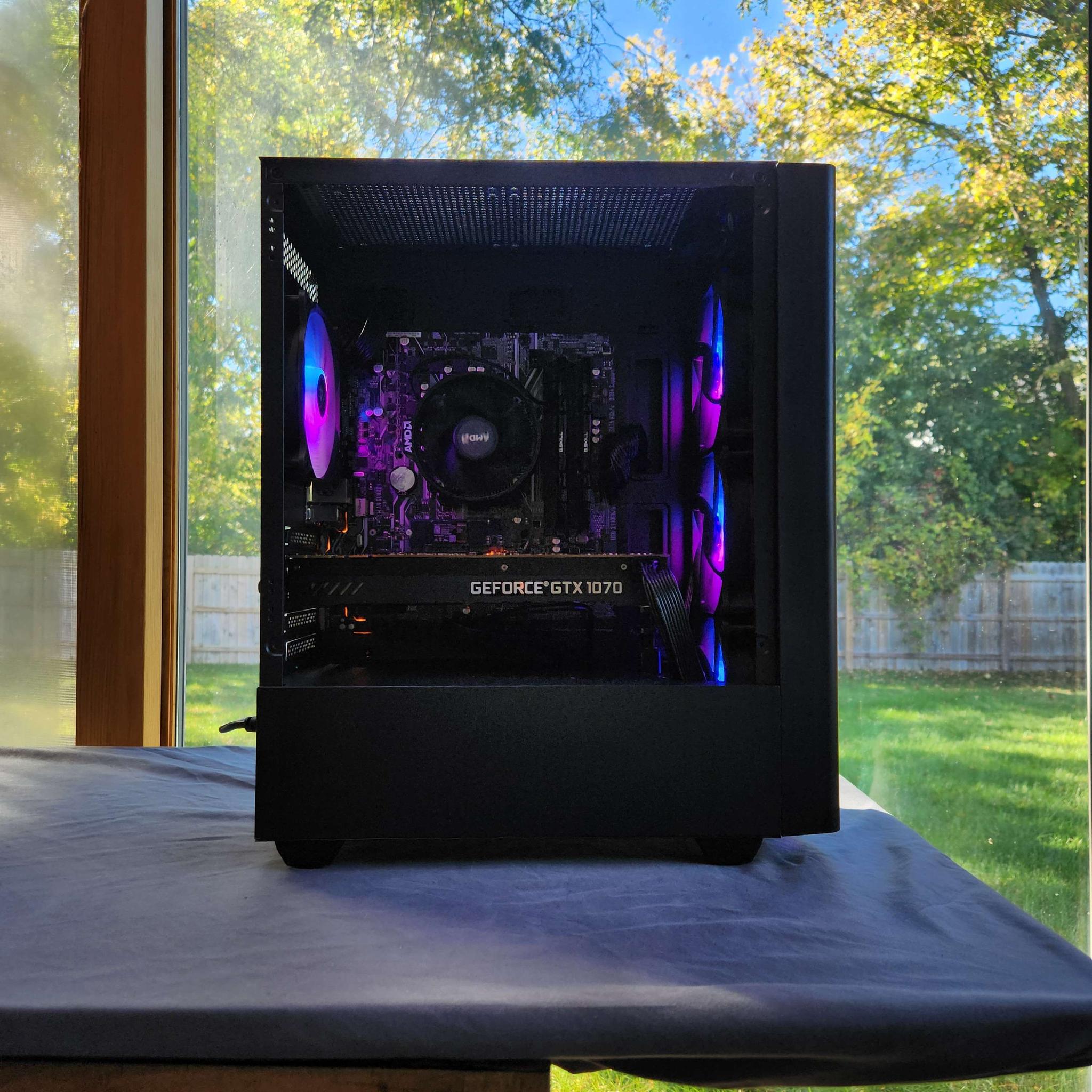 🍀GTX 1070 | Ryzen 5 4500 | 16GB RAM | 500GB NVMe | Windows 11