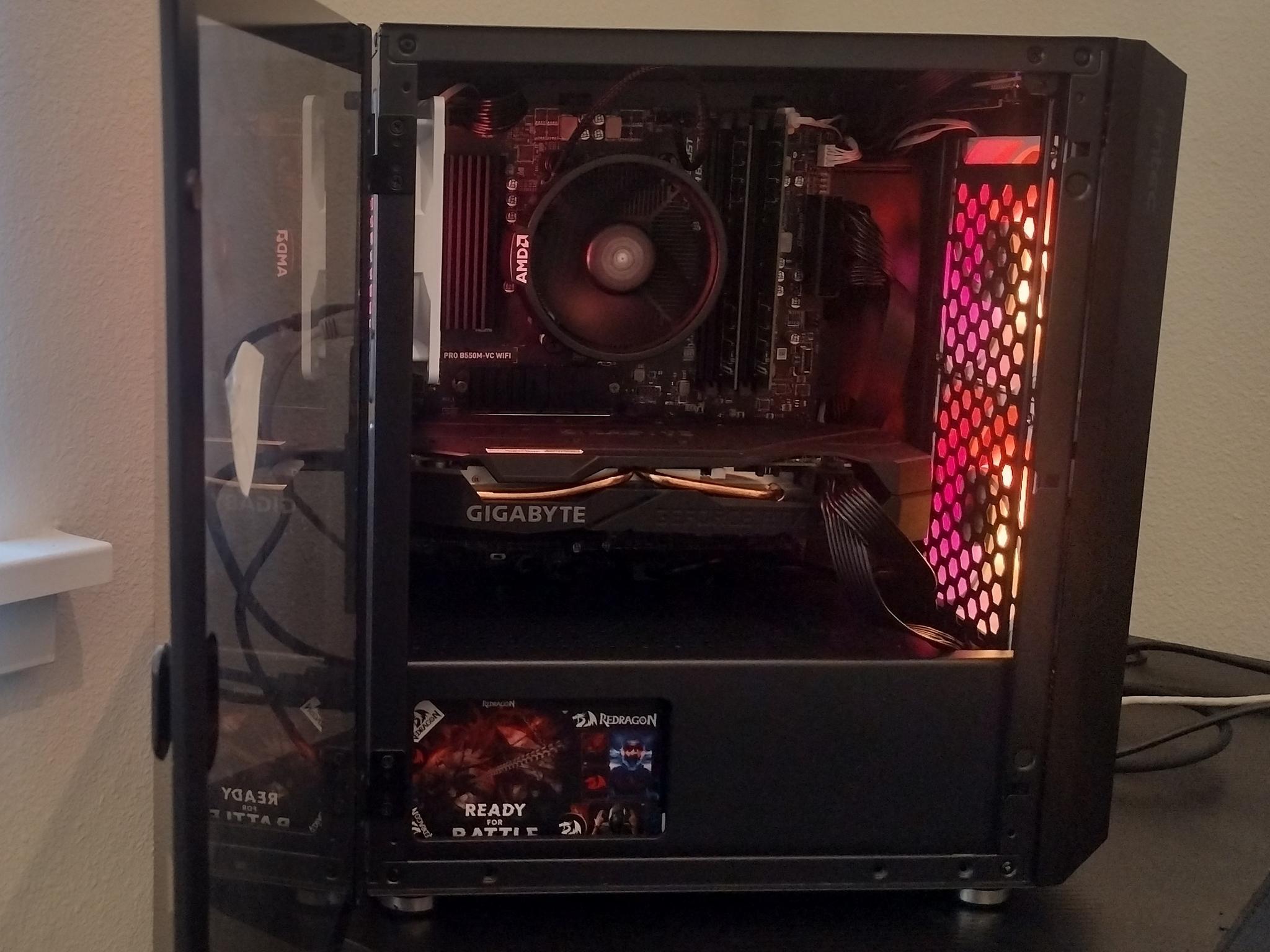RTX 2060 SUPER (8GB VRAM), RYZEN 5 5500, 16GB RAM (3200MHz), Bluetooth, Wi-Fi, Budget Gaming PC