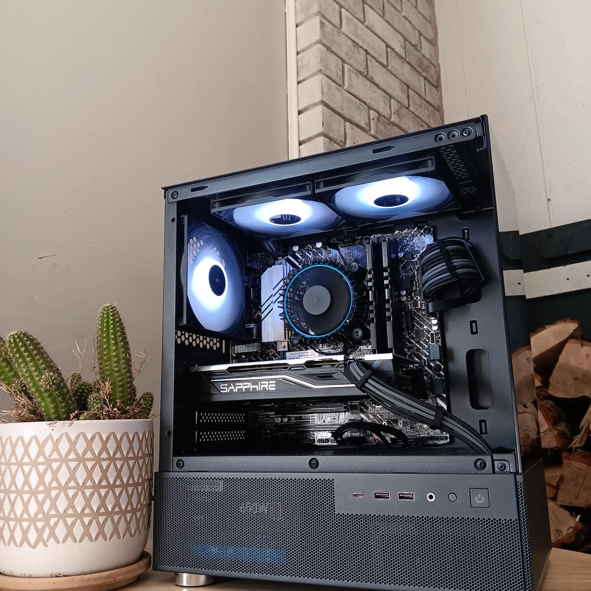 💎Budget Aesthetics💎/Rx 580 8gb/Intel i3-12100f/16gb ddr4 3200mhz/1tb nvme/