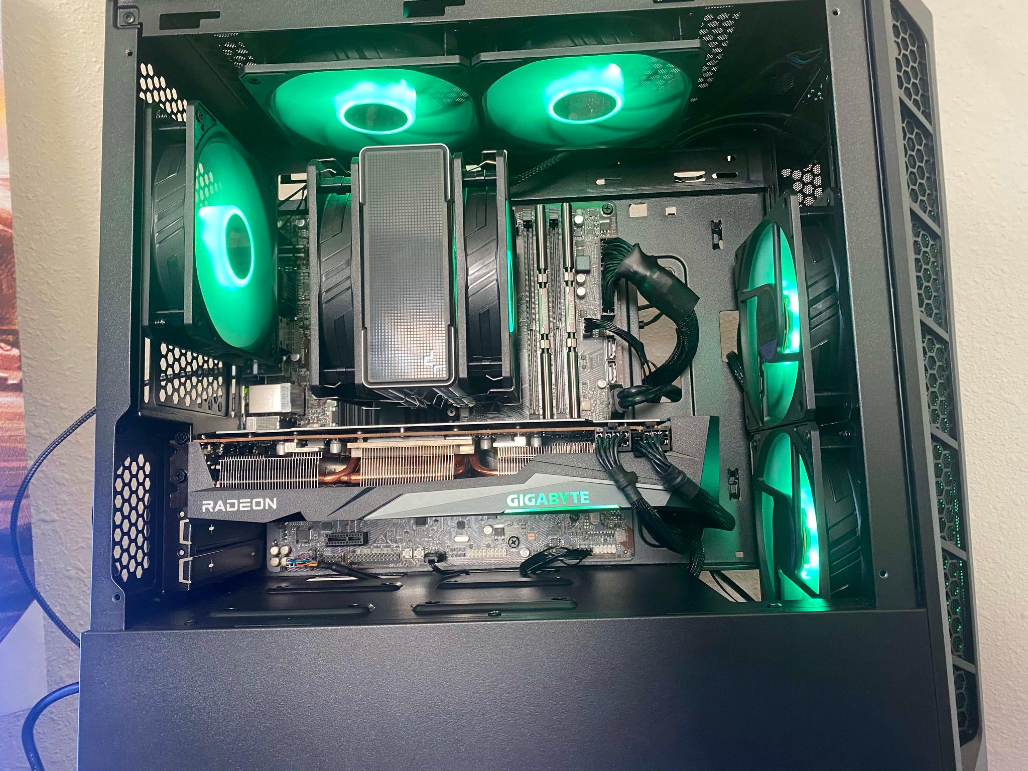 [\Onyx/] 12400 6750 XT Gaming PC