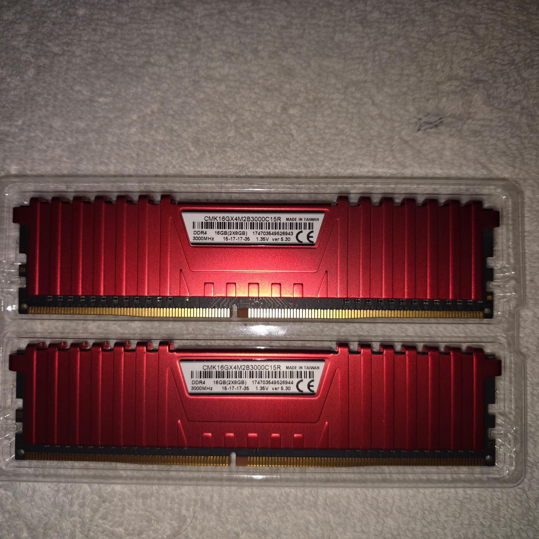 CORSAIR Vengeance LPX 16GB (2 x 8GB) DDR4 3000 (PC4 24000) | Jawa