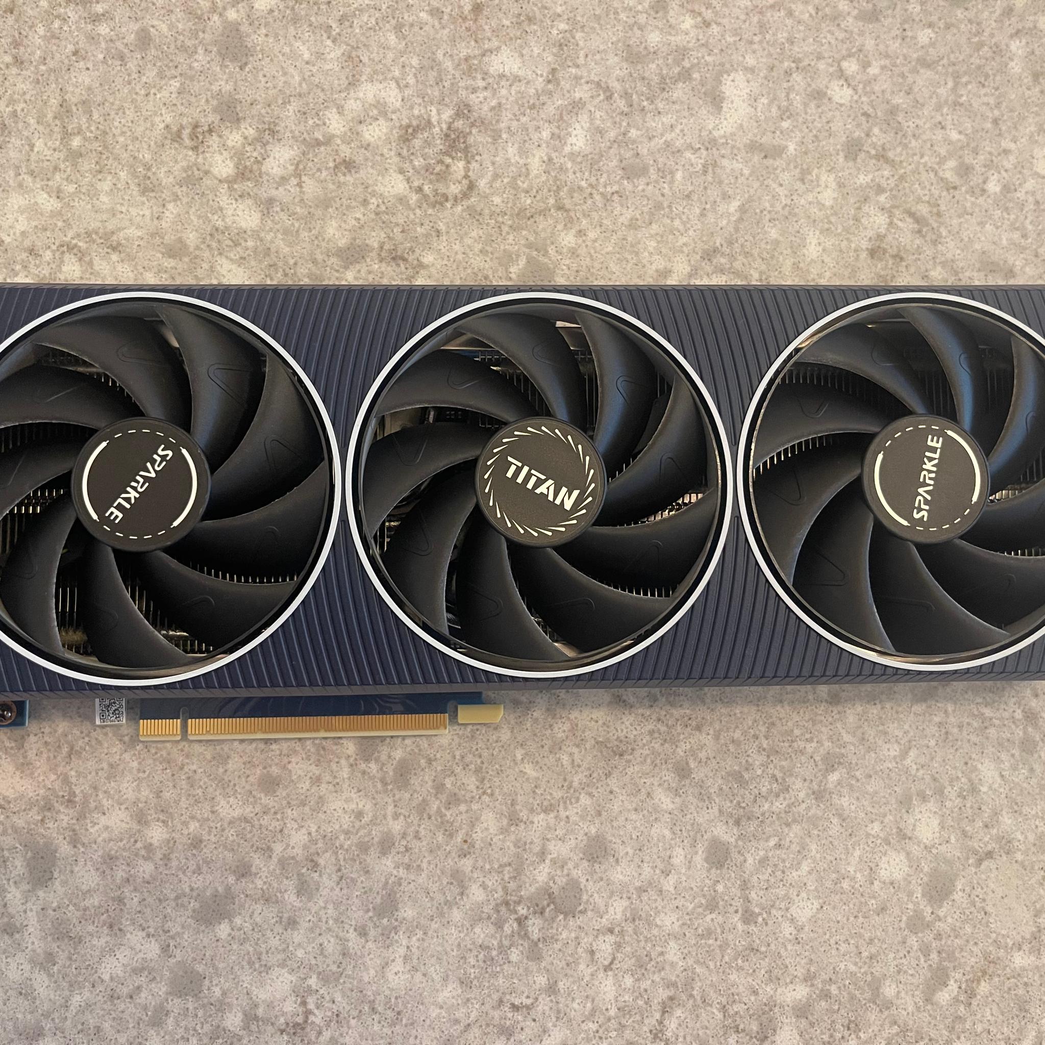 SPARKLE TITAN OC Arc A770
