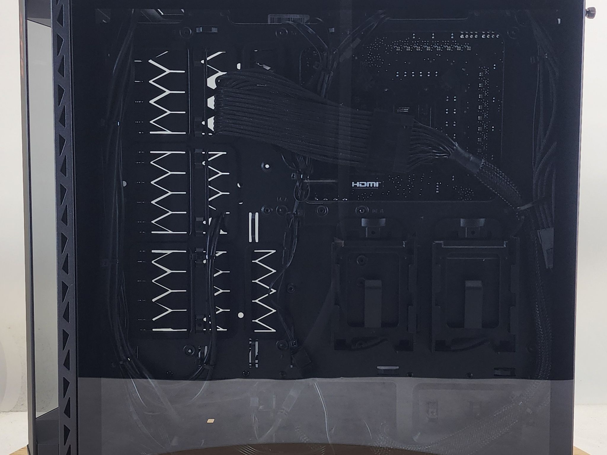Gaming PC i5-14400F 16GB RAM 1TB SSD RX 9060 8GB Windows 11 Computer