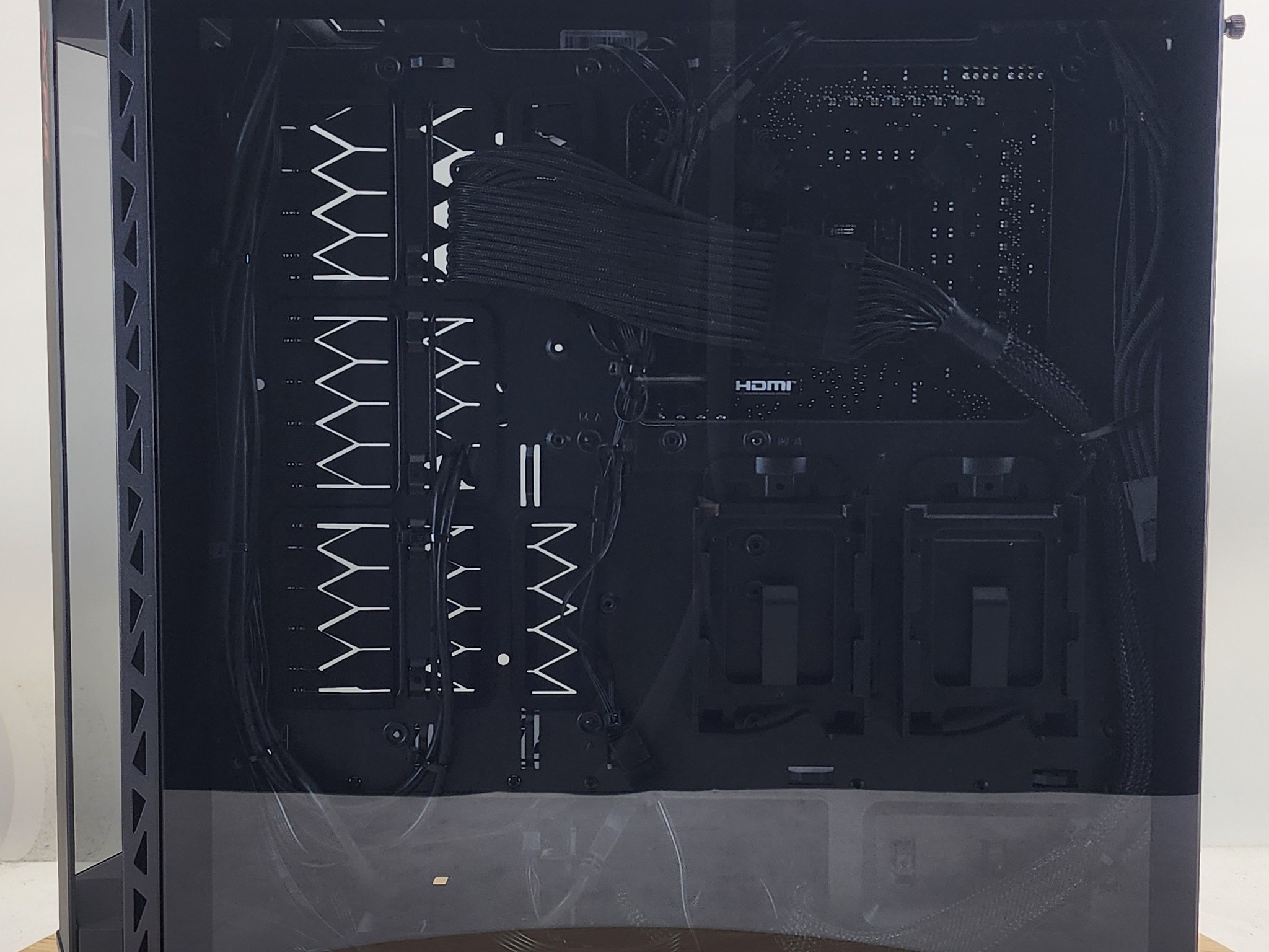 Gaming PC i5-14400F 16GB RAM 1TB SSD RX 9060 8GB Windows 11 Computer