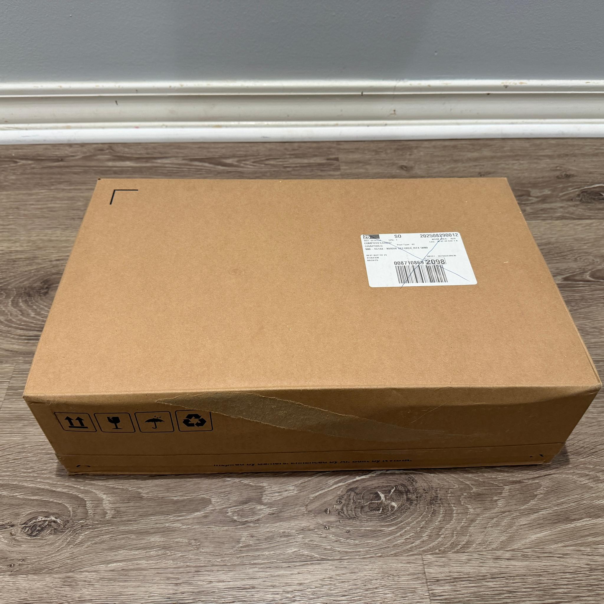 NVIDIA GeForce RTX 5080 Founders Edition