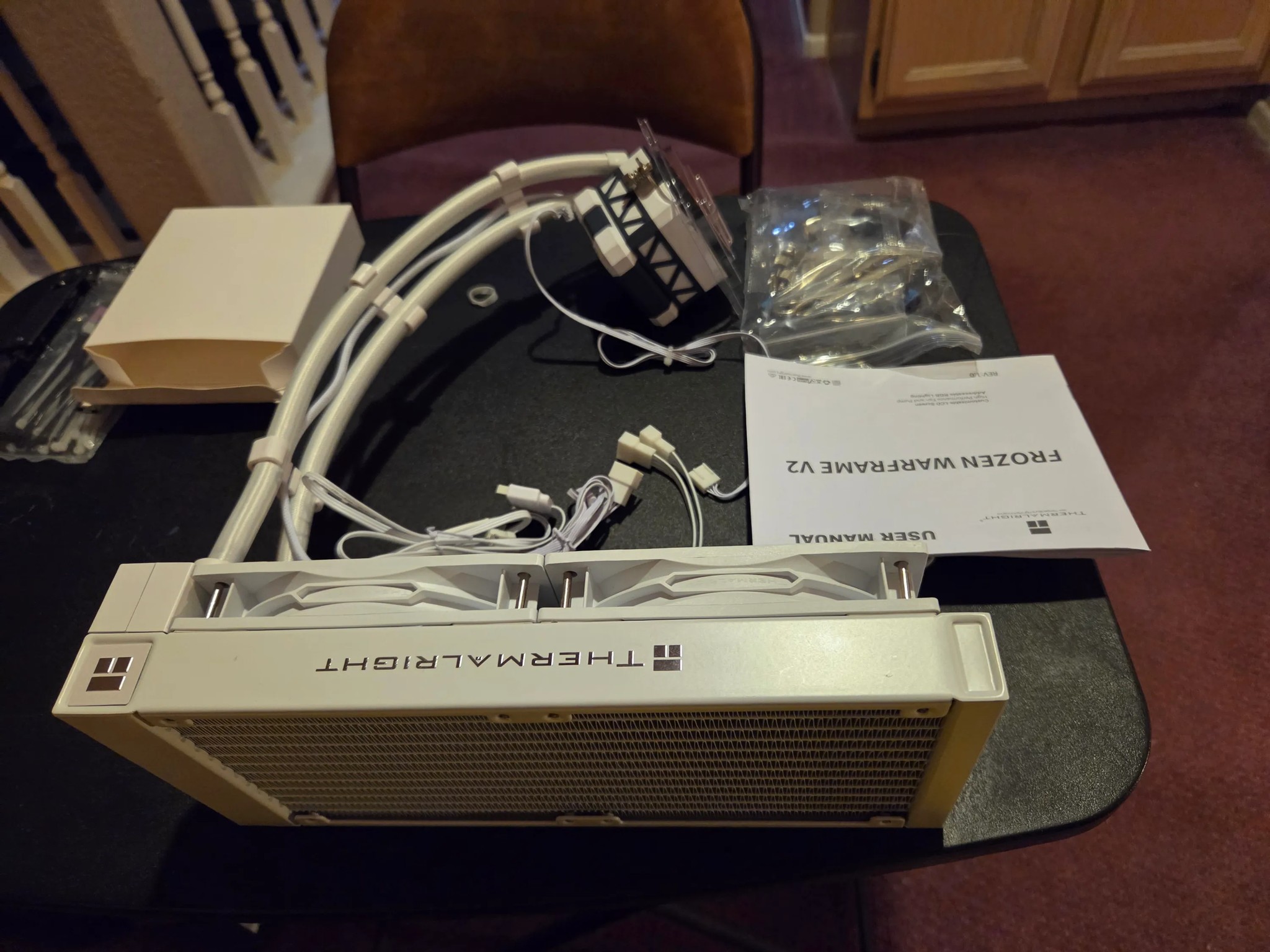 Thermalright FW240 V2 White ARGB AIO CPU Water Cooler w/ IPS Screen