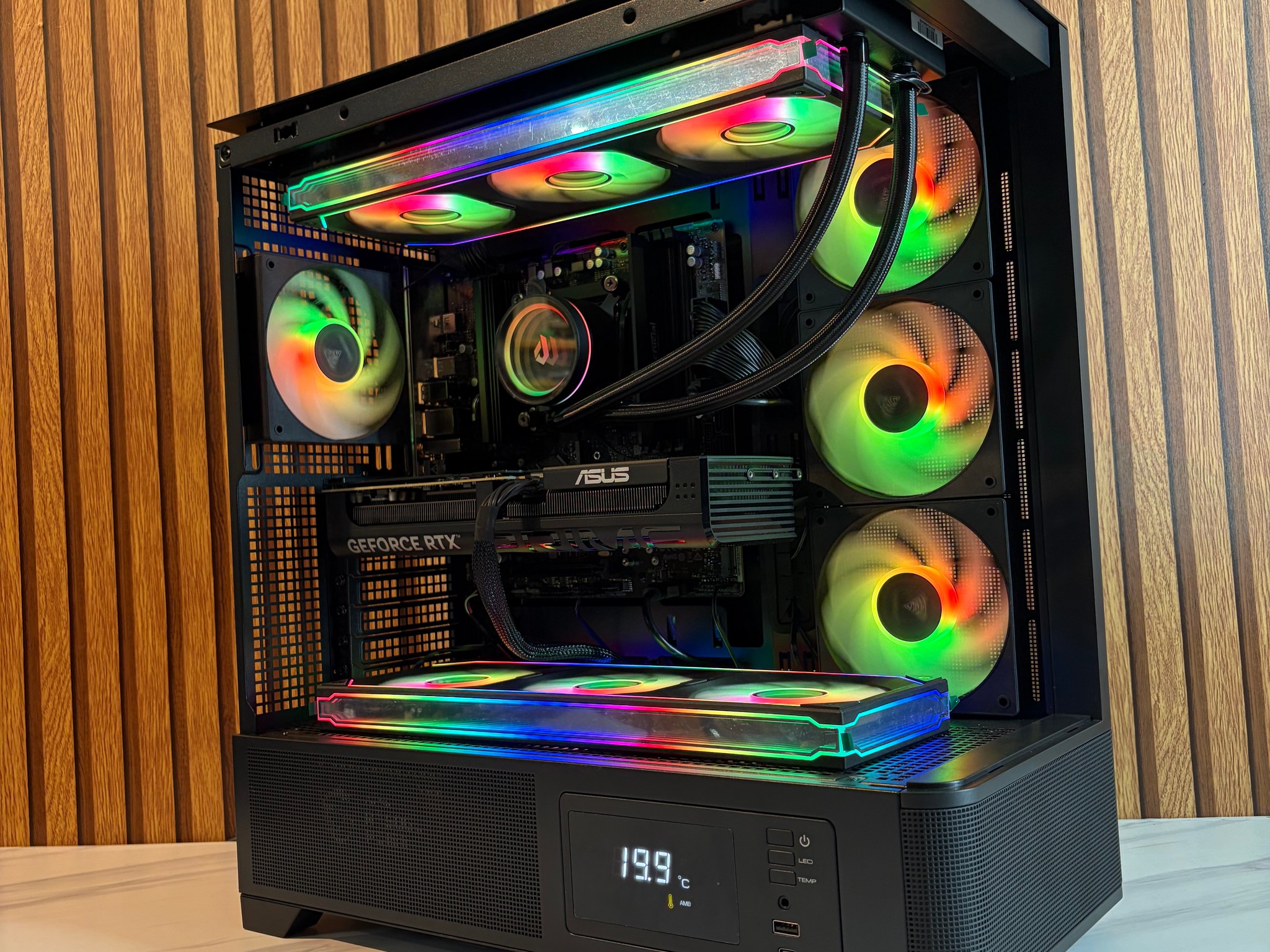 RTX 5070 | RYZEN 5 7600x | 16GB DDR5 | 750W PSU | 1TB SSD| 360MM AIO