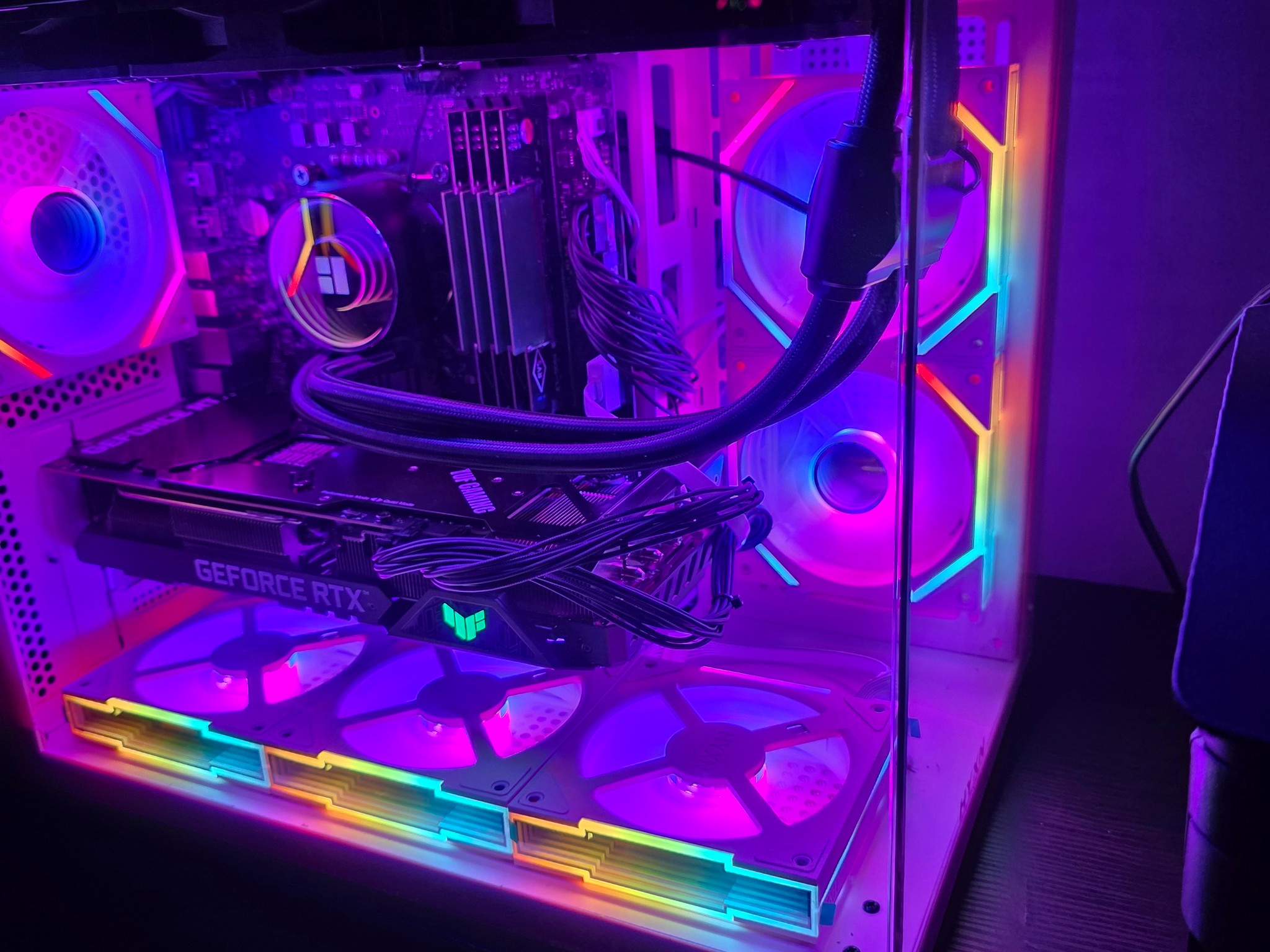 Pink Gaming PC –  RTX 3080| DDR5 | RGB | 12th Gen Build