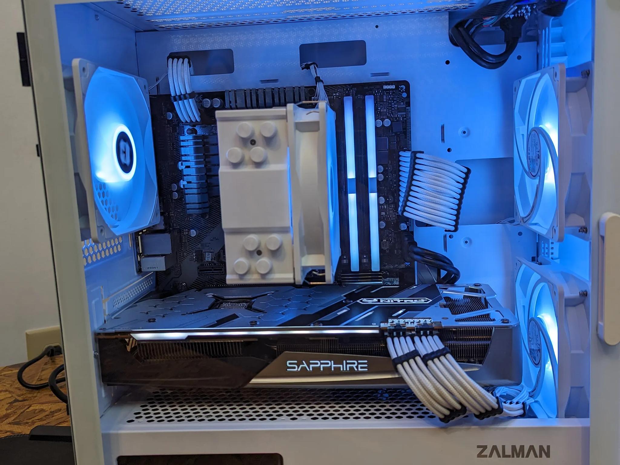 White RGB Mid-Range Gaming PC - Rx 5700xt, Ryzen 5 2600x, Micro ATX