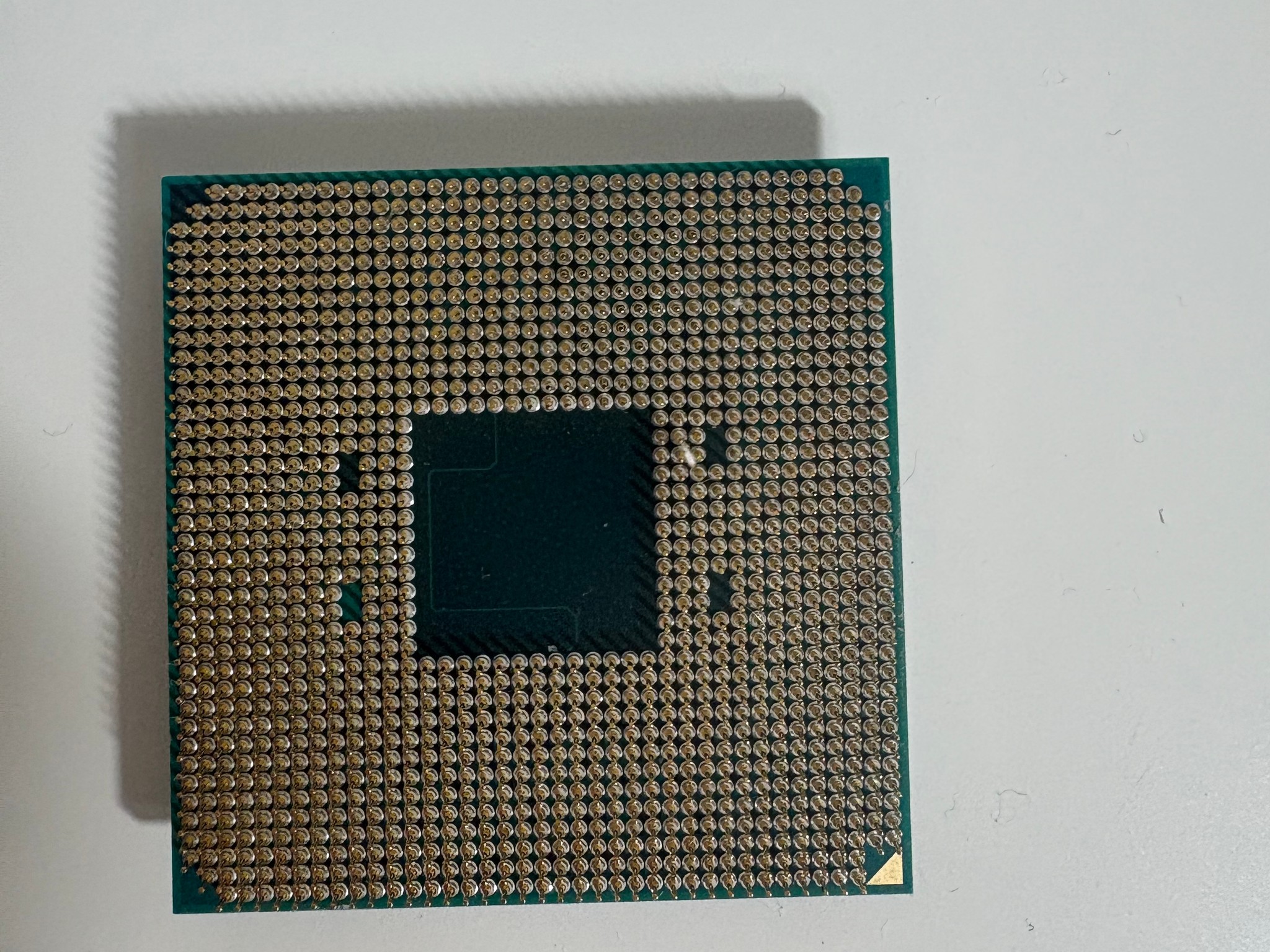 AMD Ryzen 5 2400G