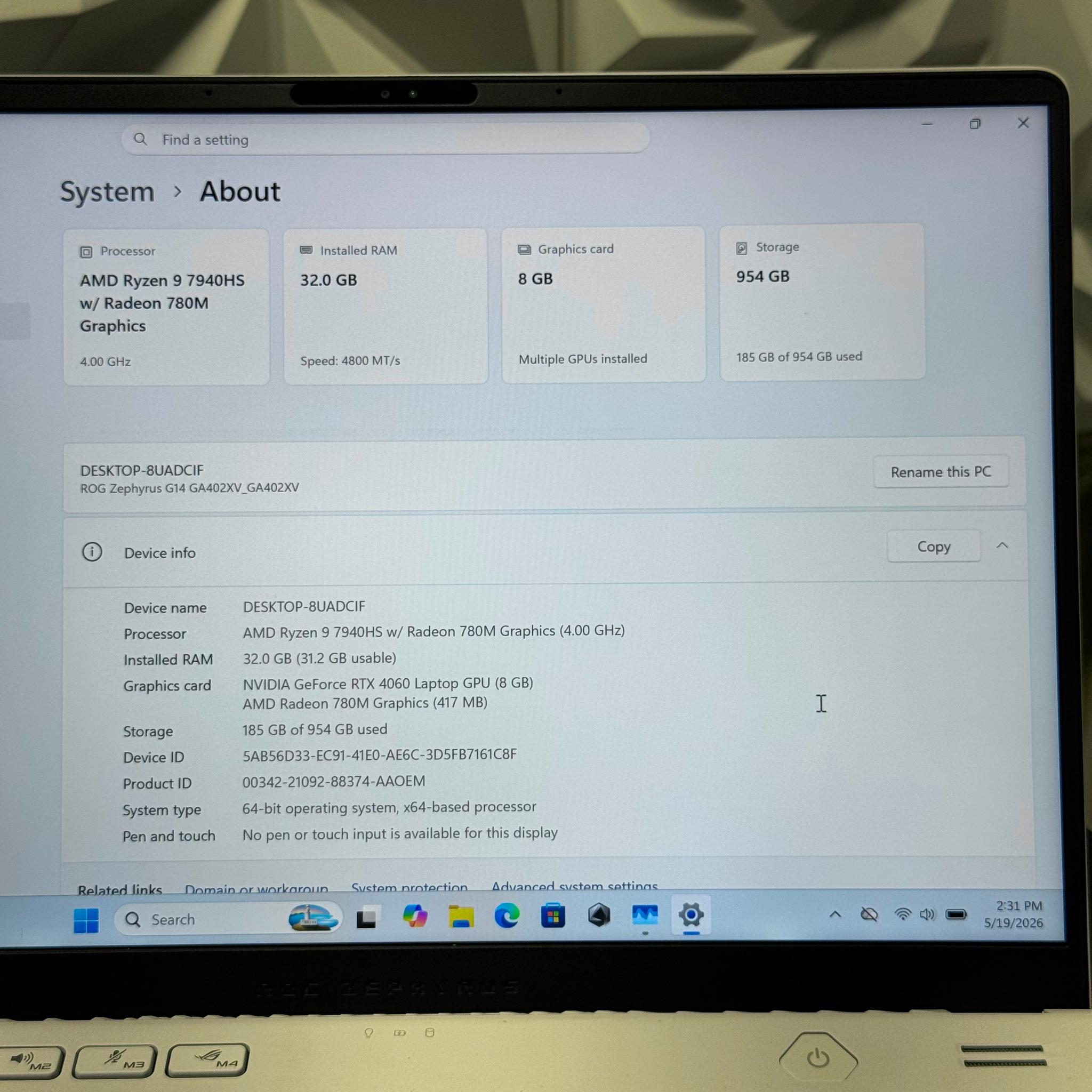 Gaming laptop / RTX 4060 / Ryzen 9 / 32GB DDR5 Ram / 1TB SSD / 165Hz 1440P Resolution