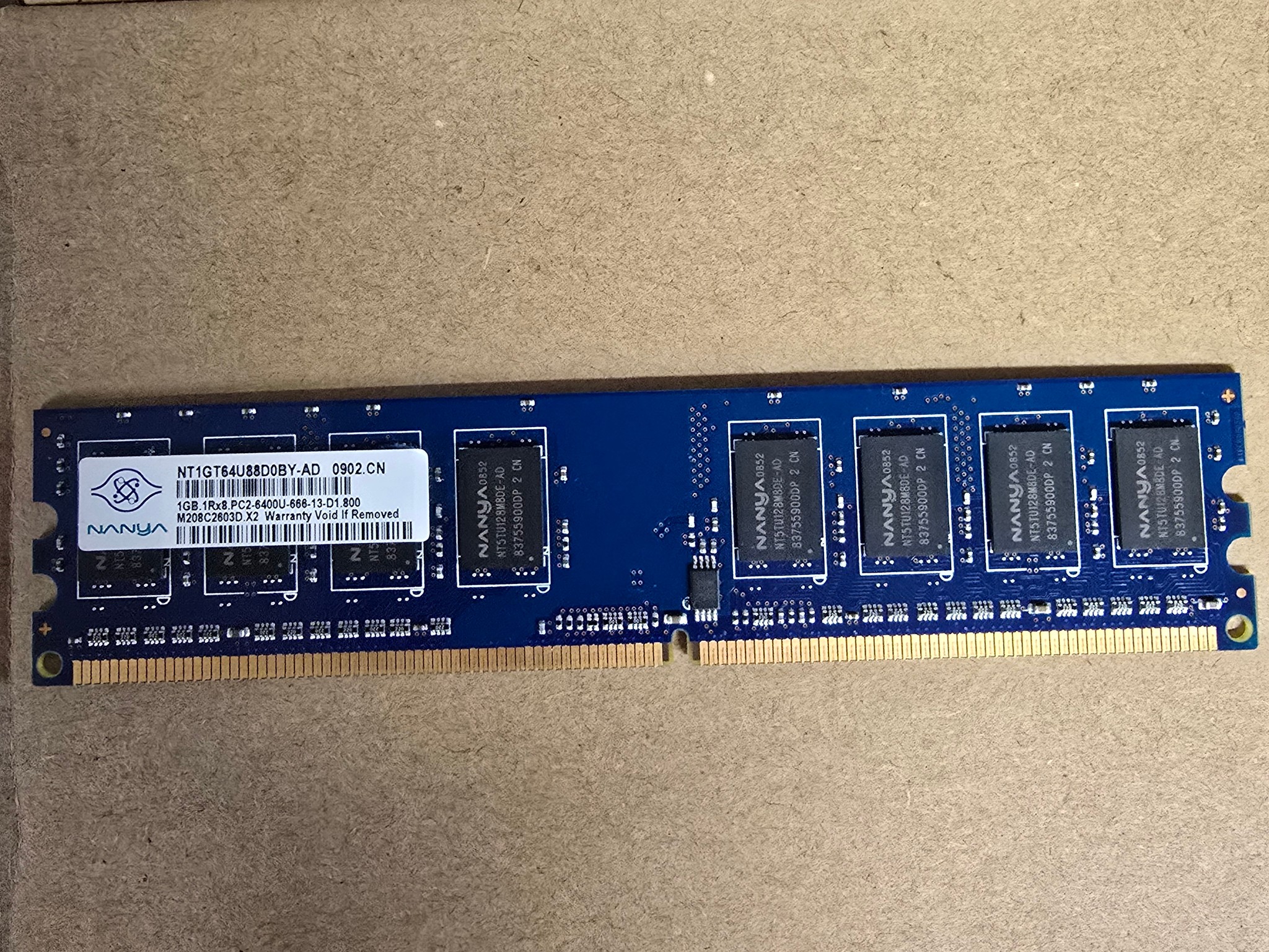 NANYA 1Rx8 1GB DDR2 PC2-6400U Memory Standard Desktop Memory NT1GT64U88D0BY-AD DIMM